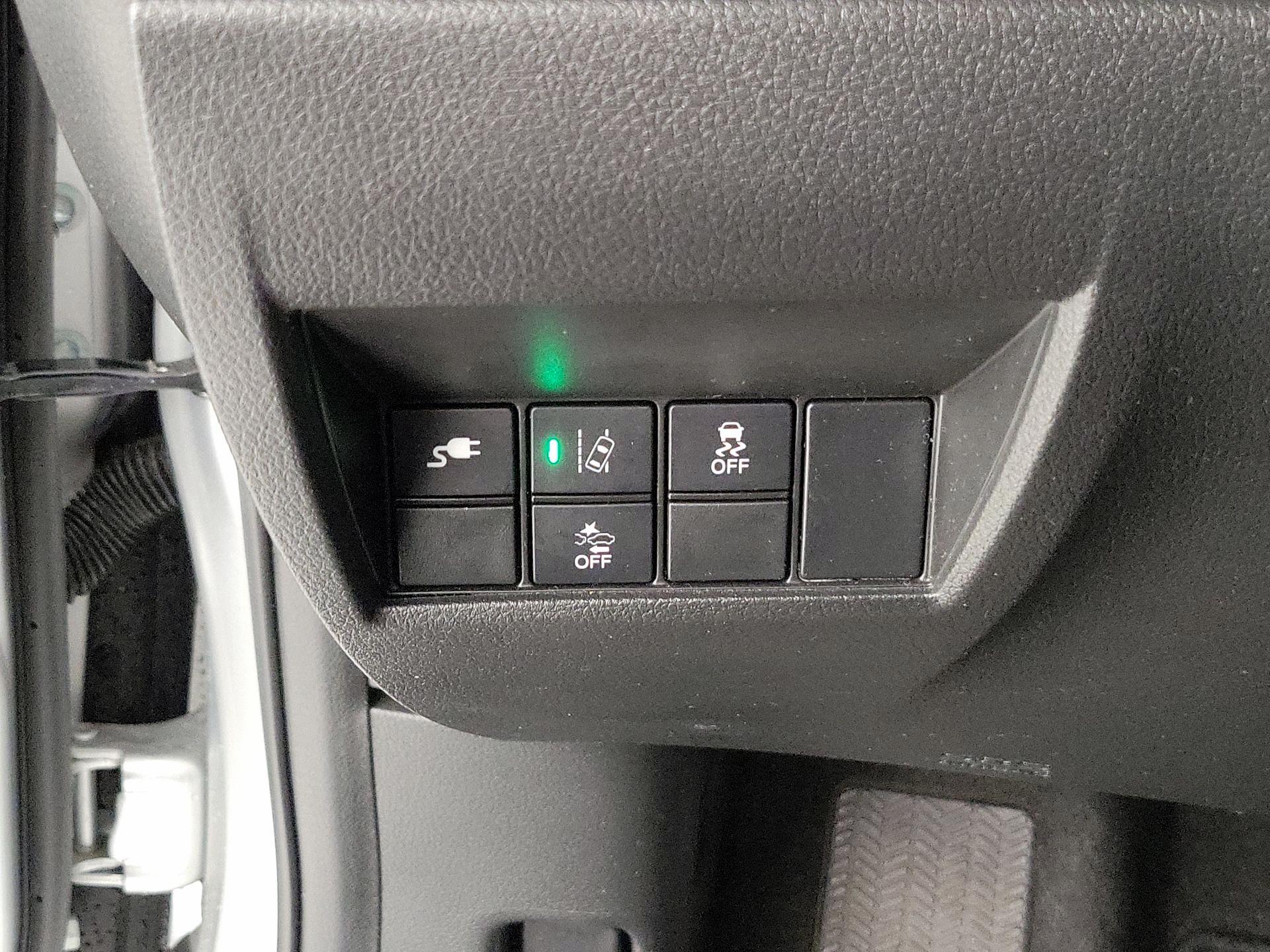 Thumbnail: 2018 Honda Clarity - 13