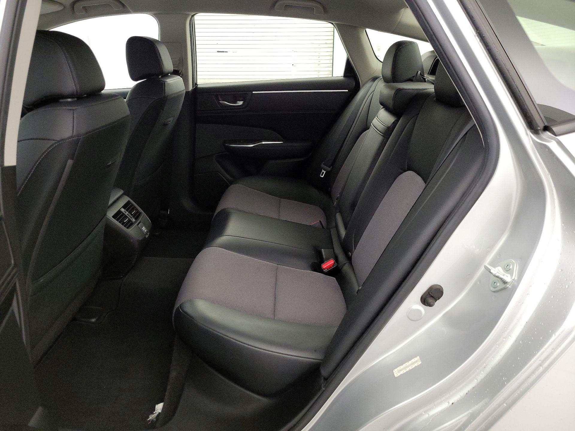 Thumbnail: 2018 Honda Clarity - 19