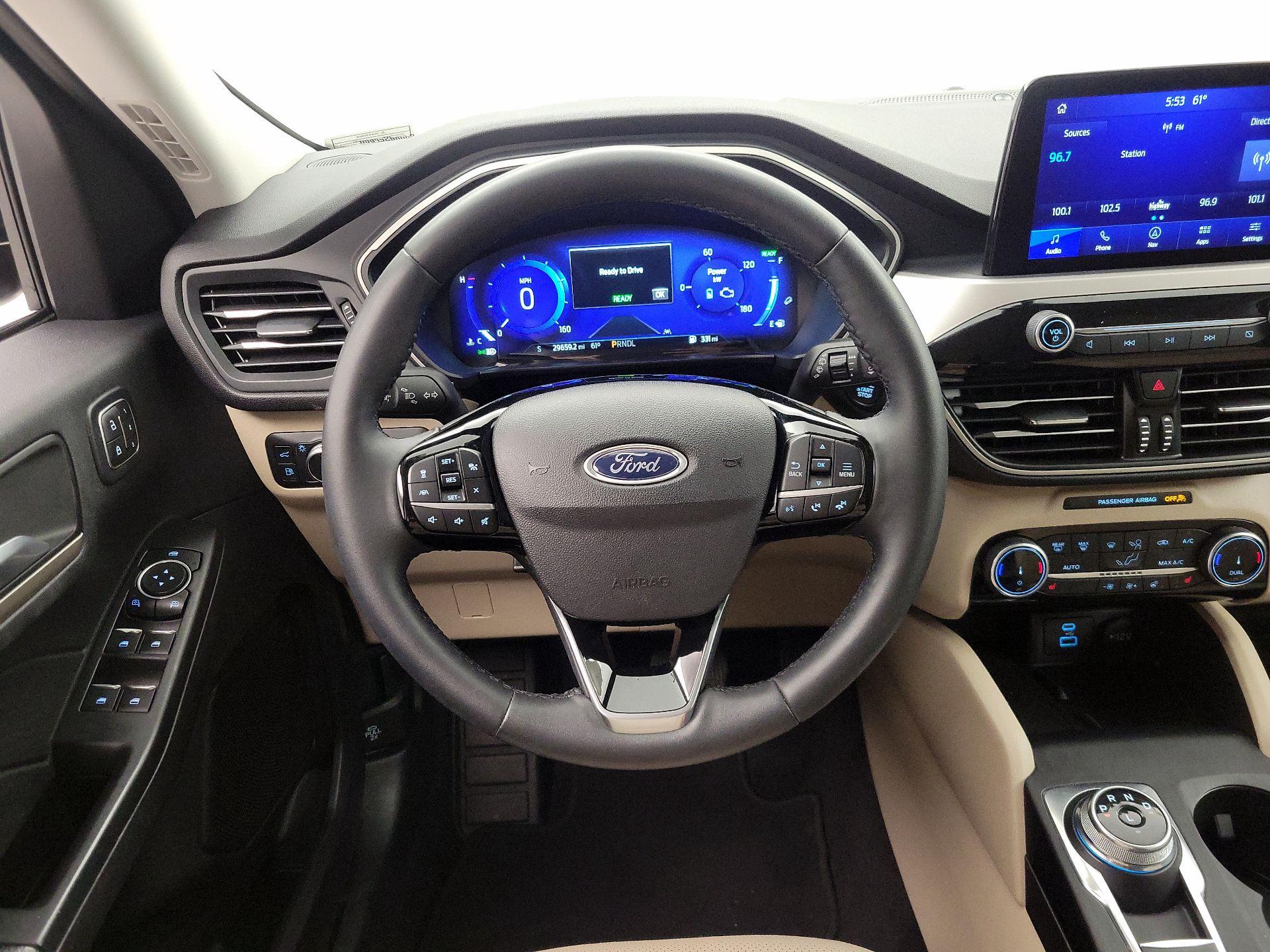 Thumbnail: 2022 Ford Escape - 10