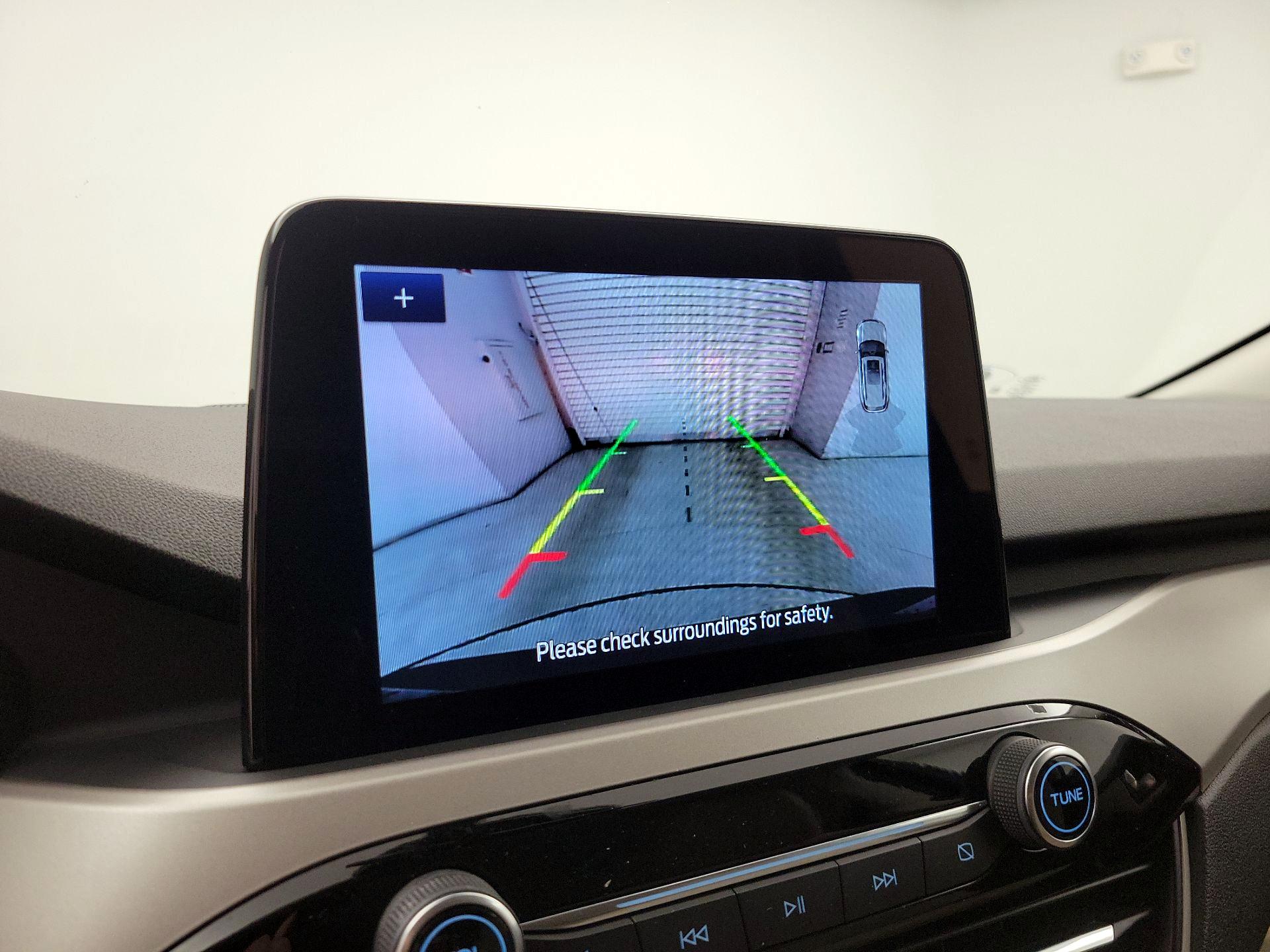 Thumbnail: 2022 Ford Escape - 15