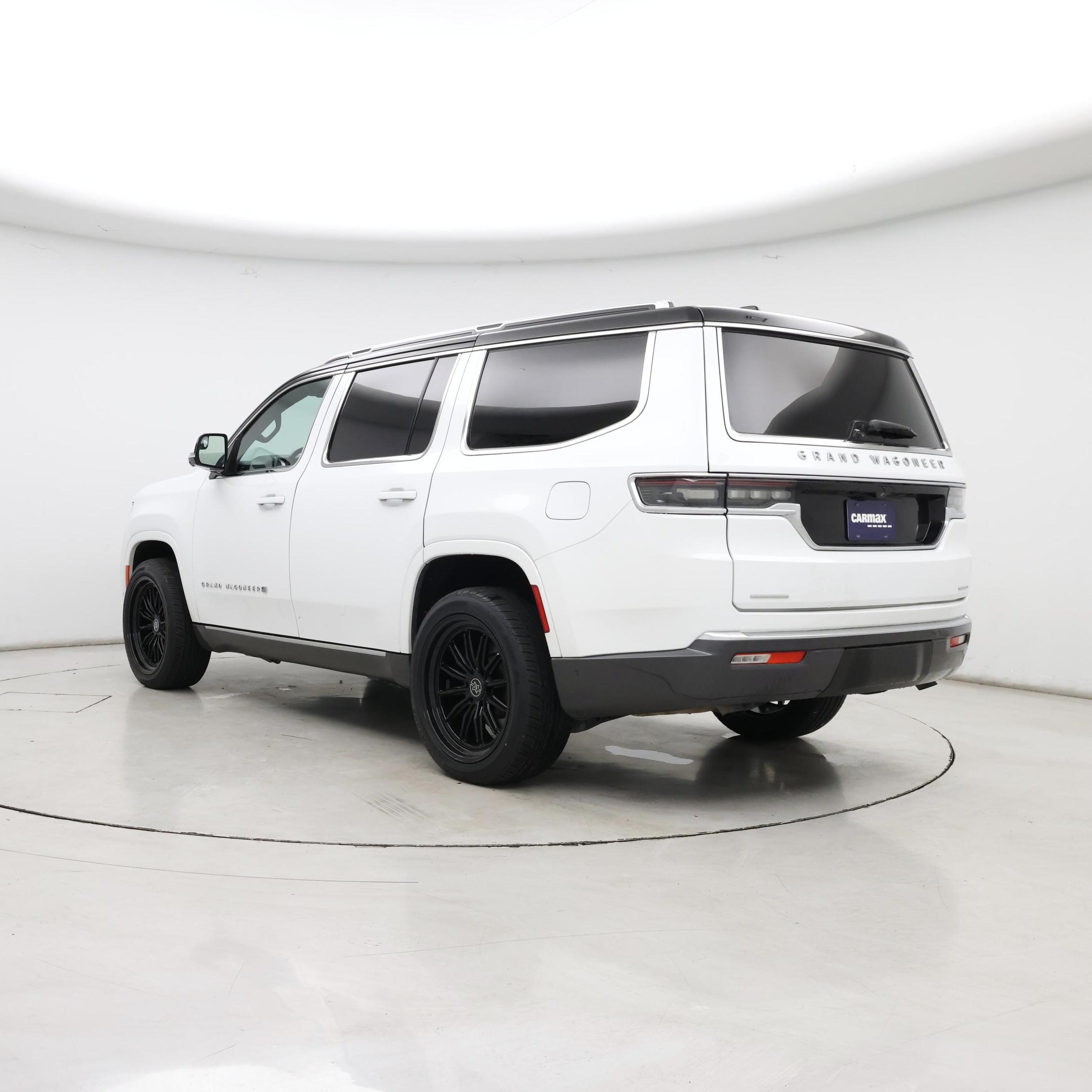 Thumbnail: 2022 Jeep Grand Wagoneer - 2