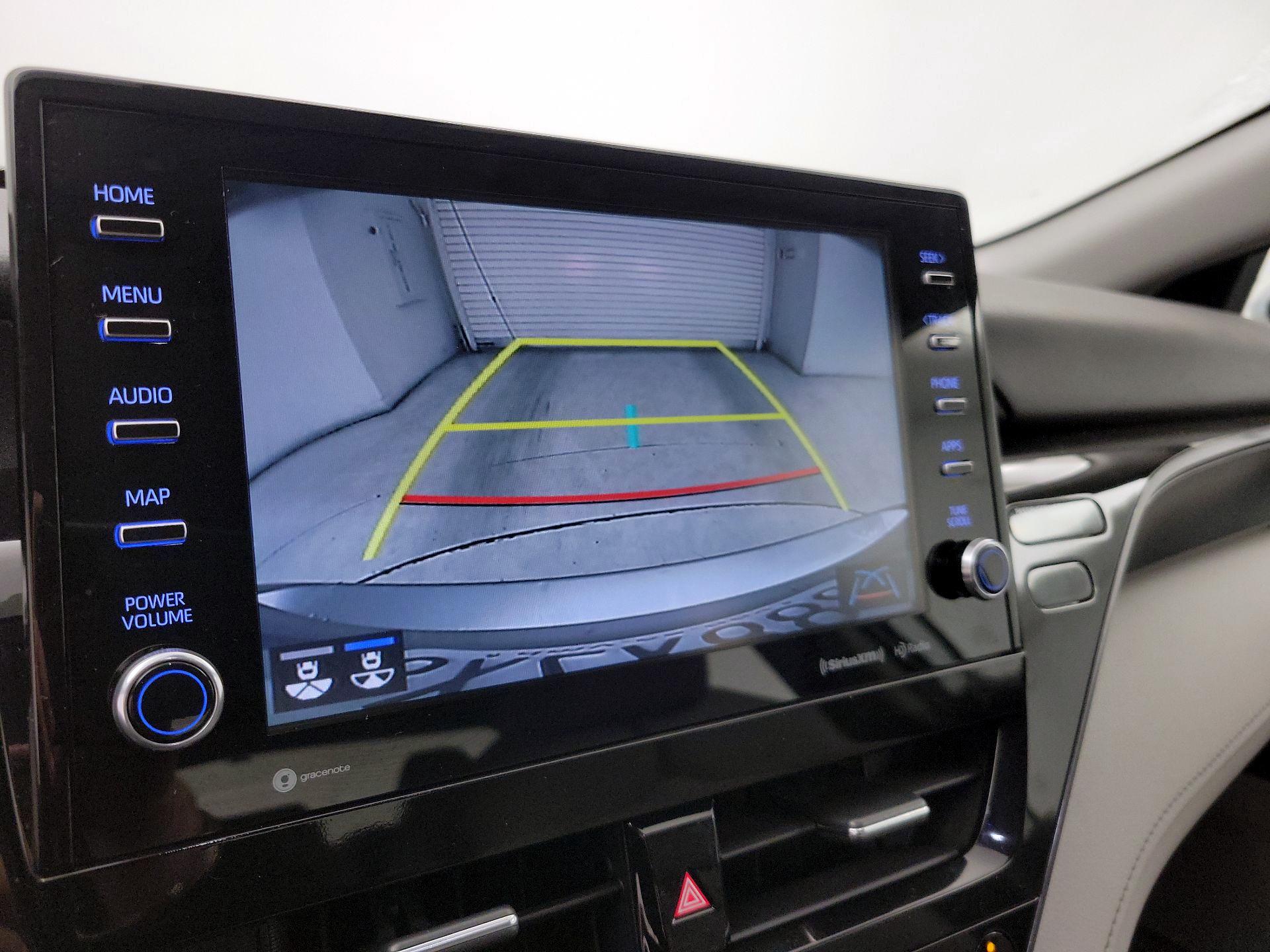 Thumbnail: 2021 Toyota Camry - 14