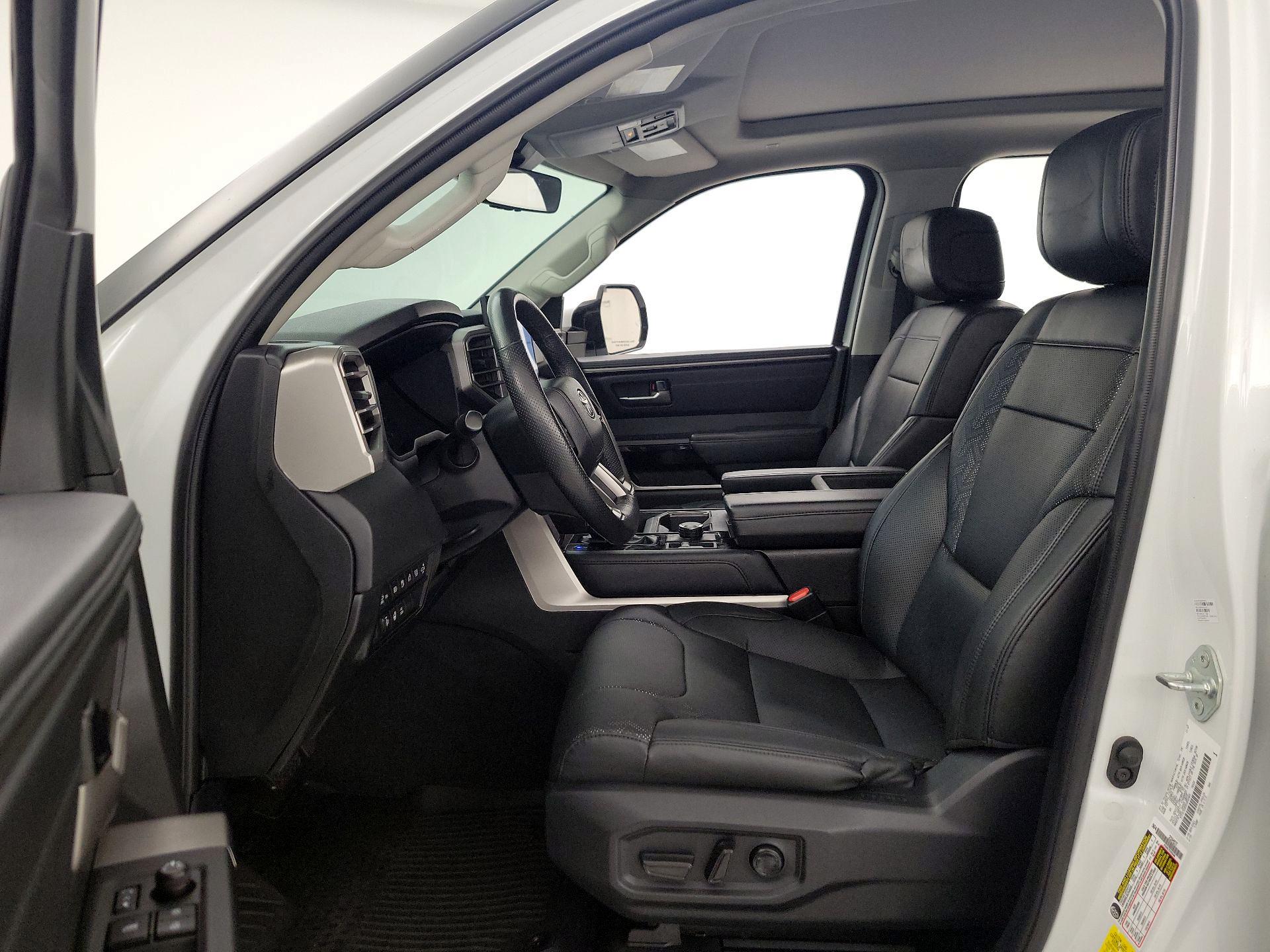 Thumbnail: 2024 Toyota Tundra - 11