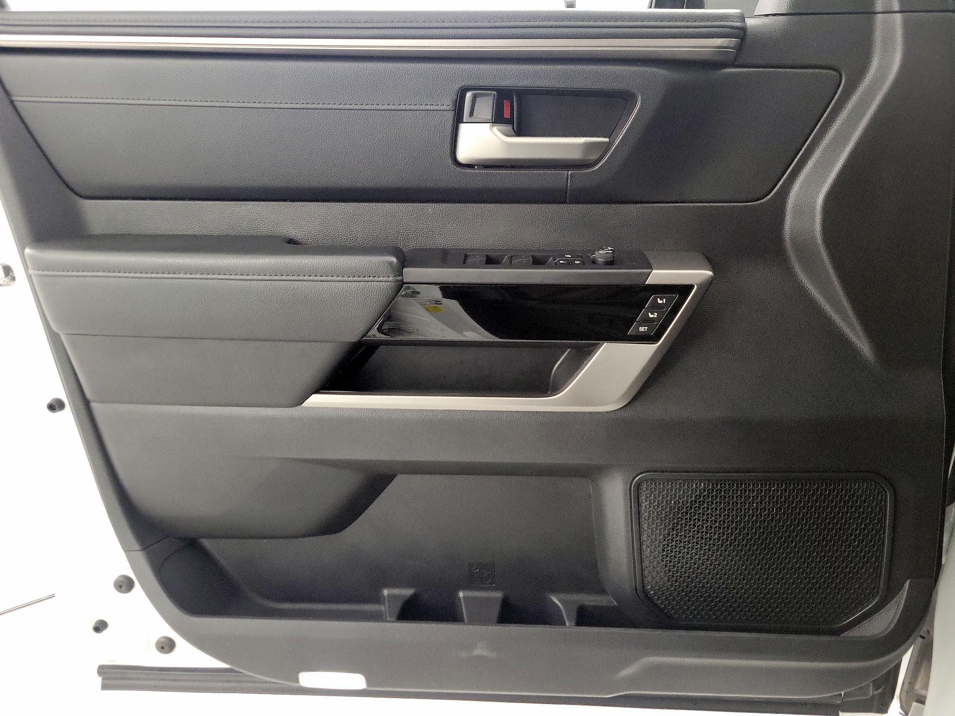 Thumbnail: 2024 Toyota Tundra - 12