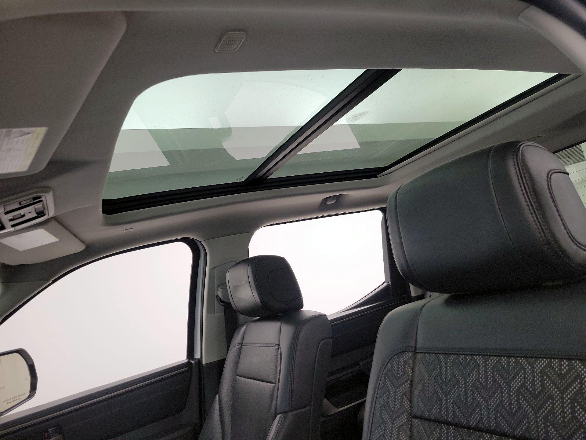 Thumbnail: 2024 Toyota Tundra - 19