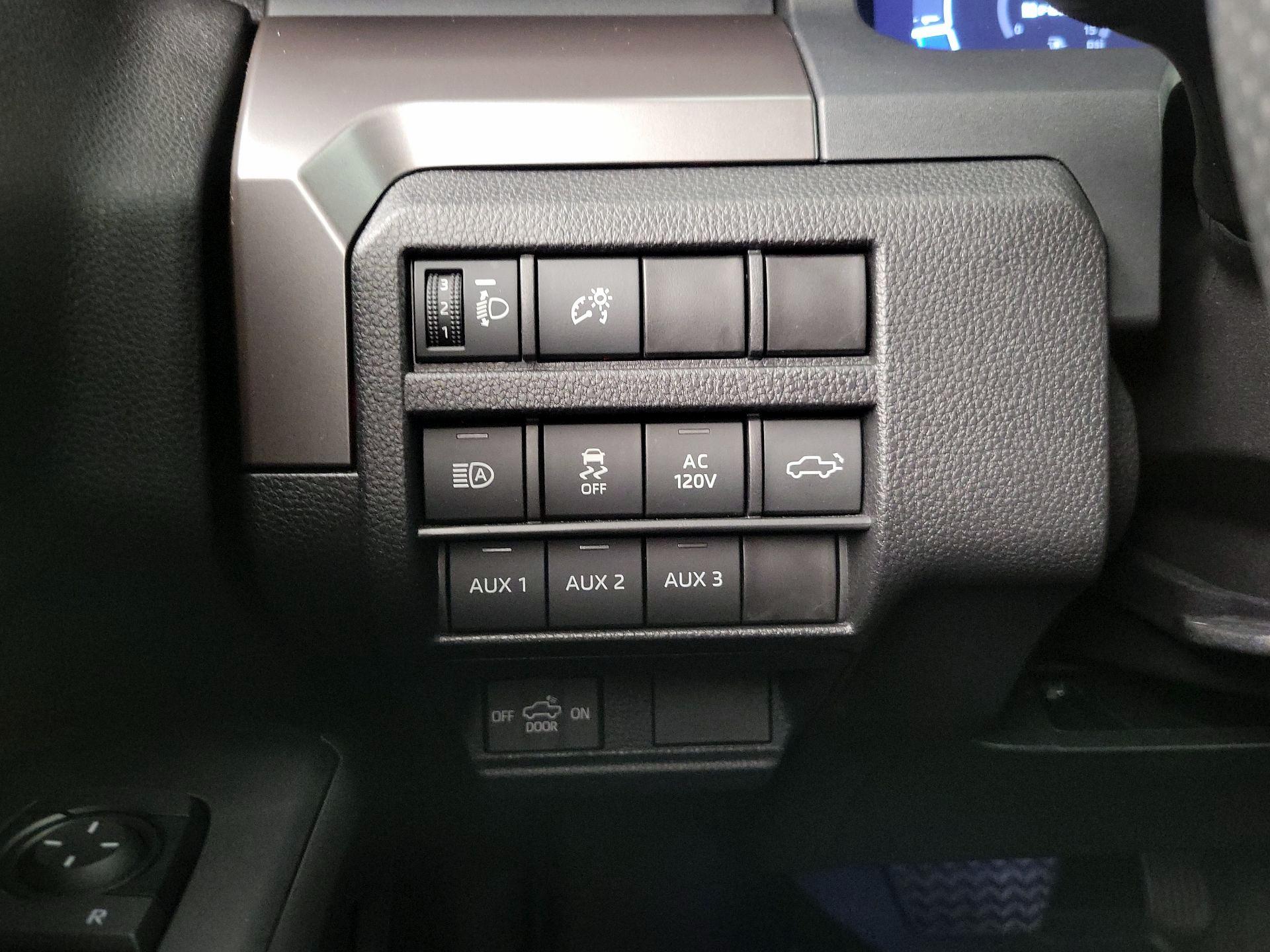 Thumbnail: 2024 Toyota Tacoma - 13