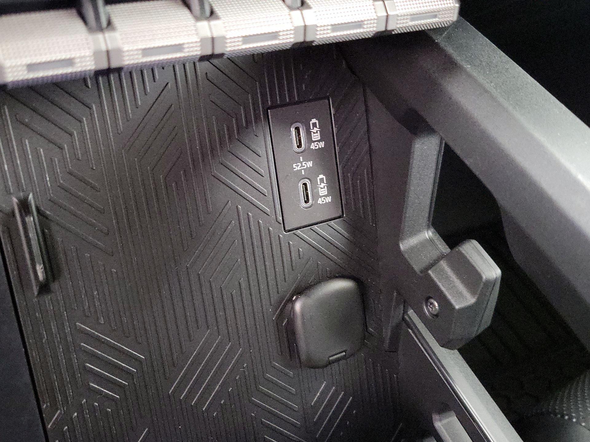 Thumbnail: 2024 Toyota Tacoma - 18