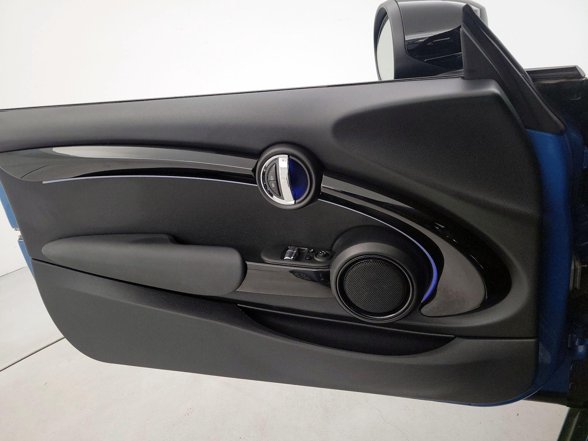 Thumbnail: 2023 MINI Cooper Hardtop - 12