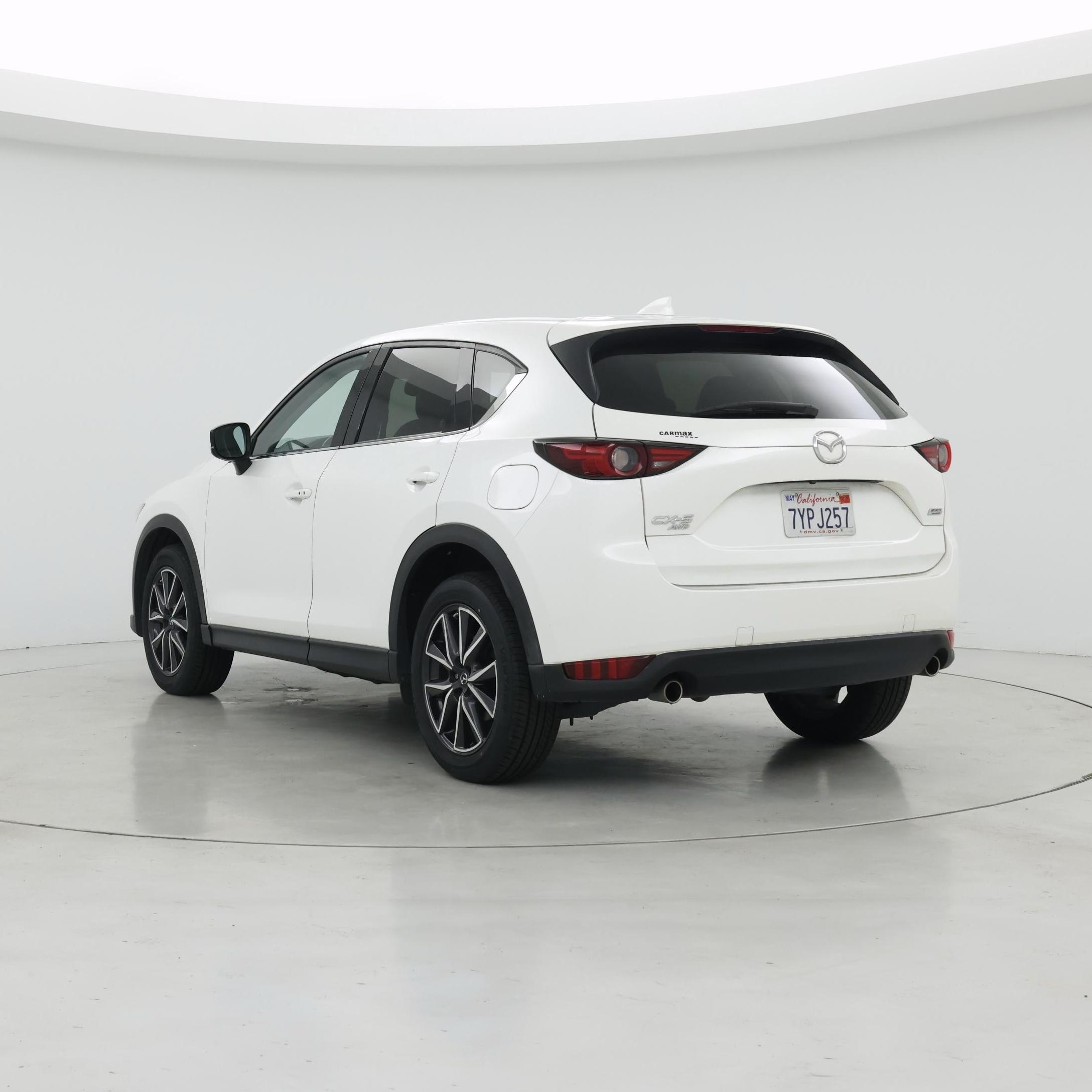 Thumbnail: 2017 Mazda CX-5 - 2