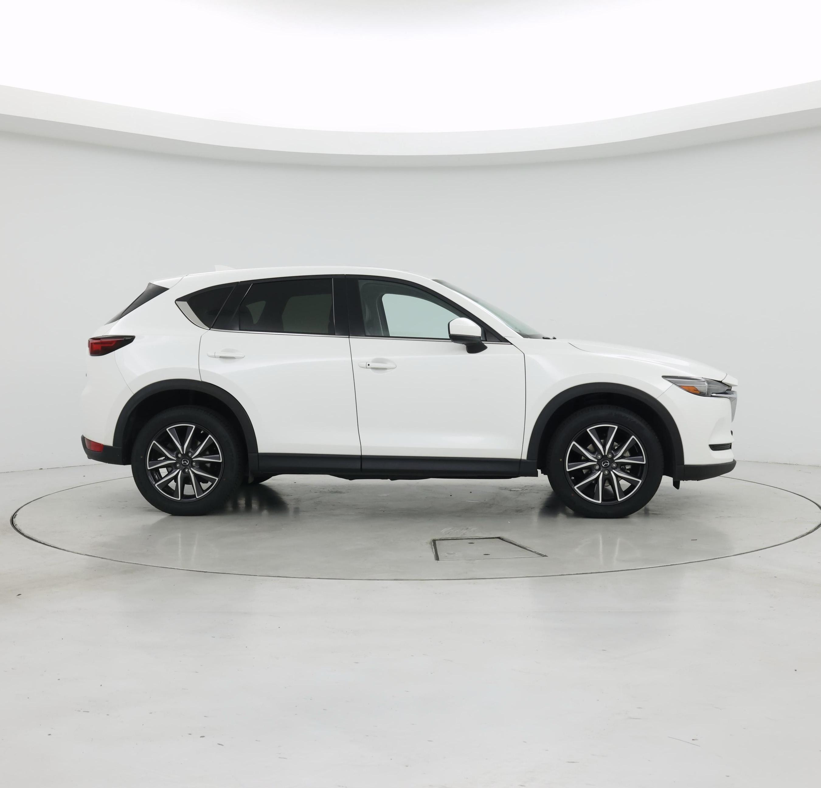 Thumbnail: 2017 Mazda CX-5 - 7