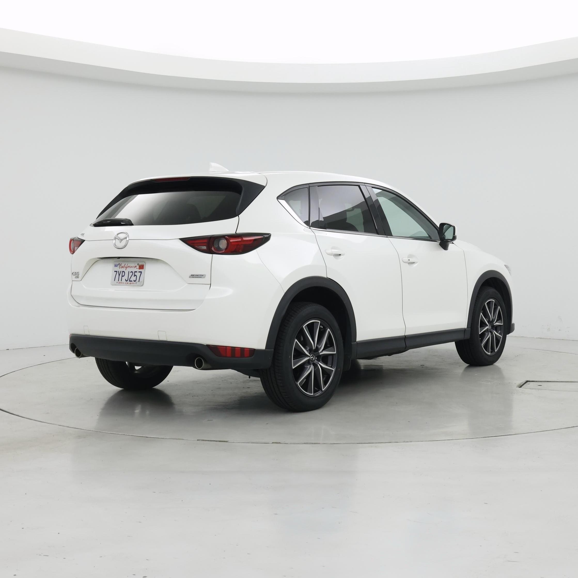 Thumbnail: 2017 Mazda CX-5 - 8