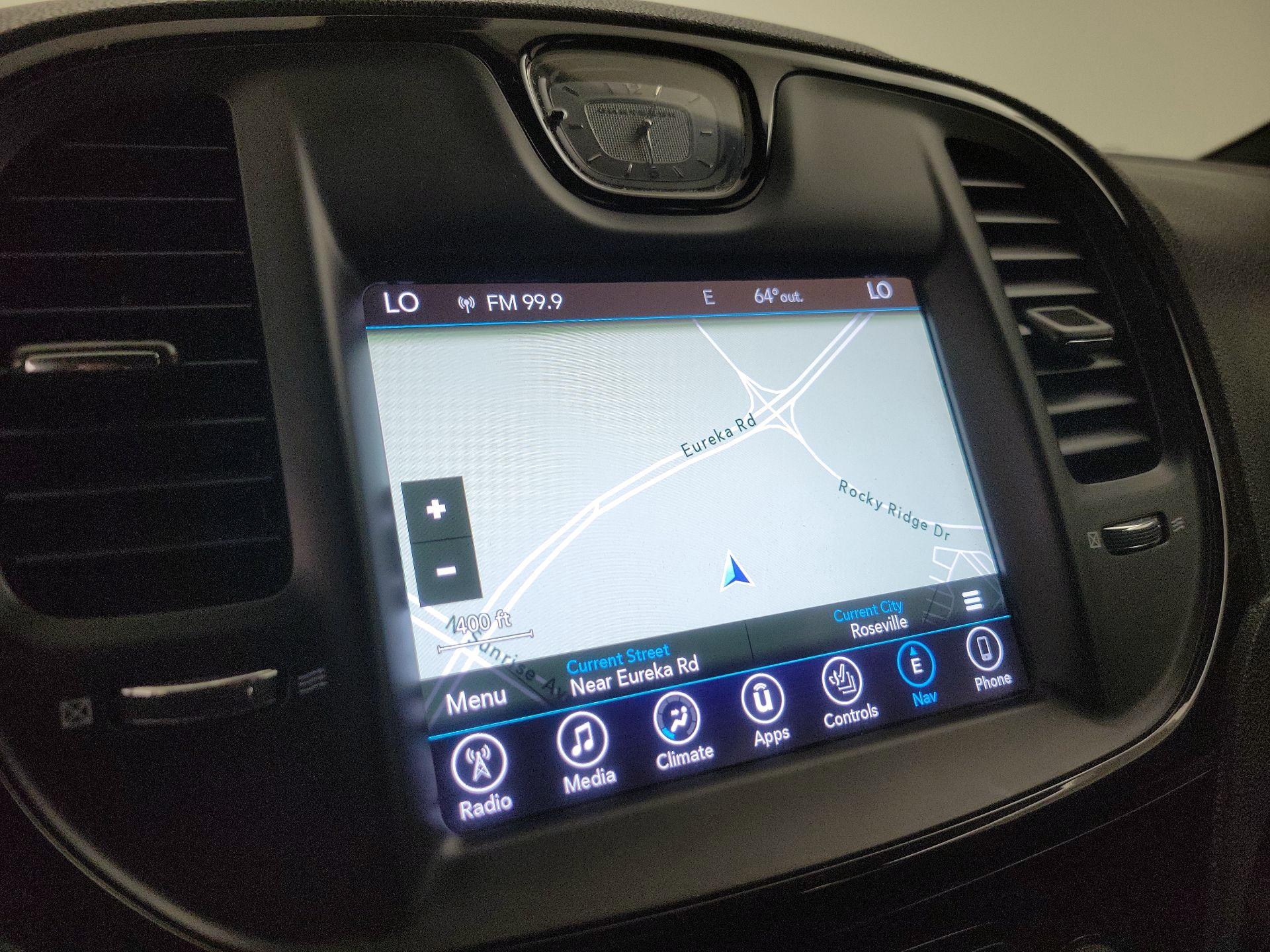 Thumbnail: 2017 Chrysler 300 - 14