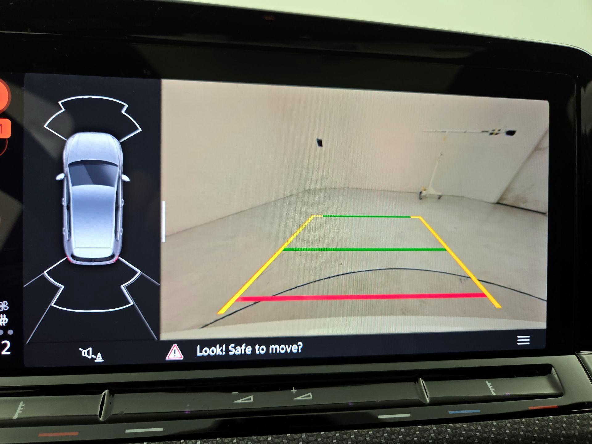 Thumbnail: 2023 Volkswagen Golf - 13