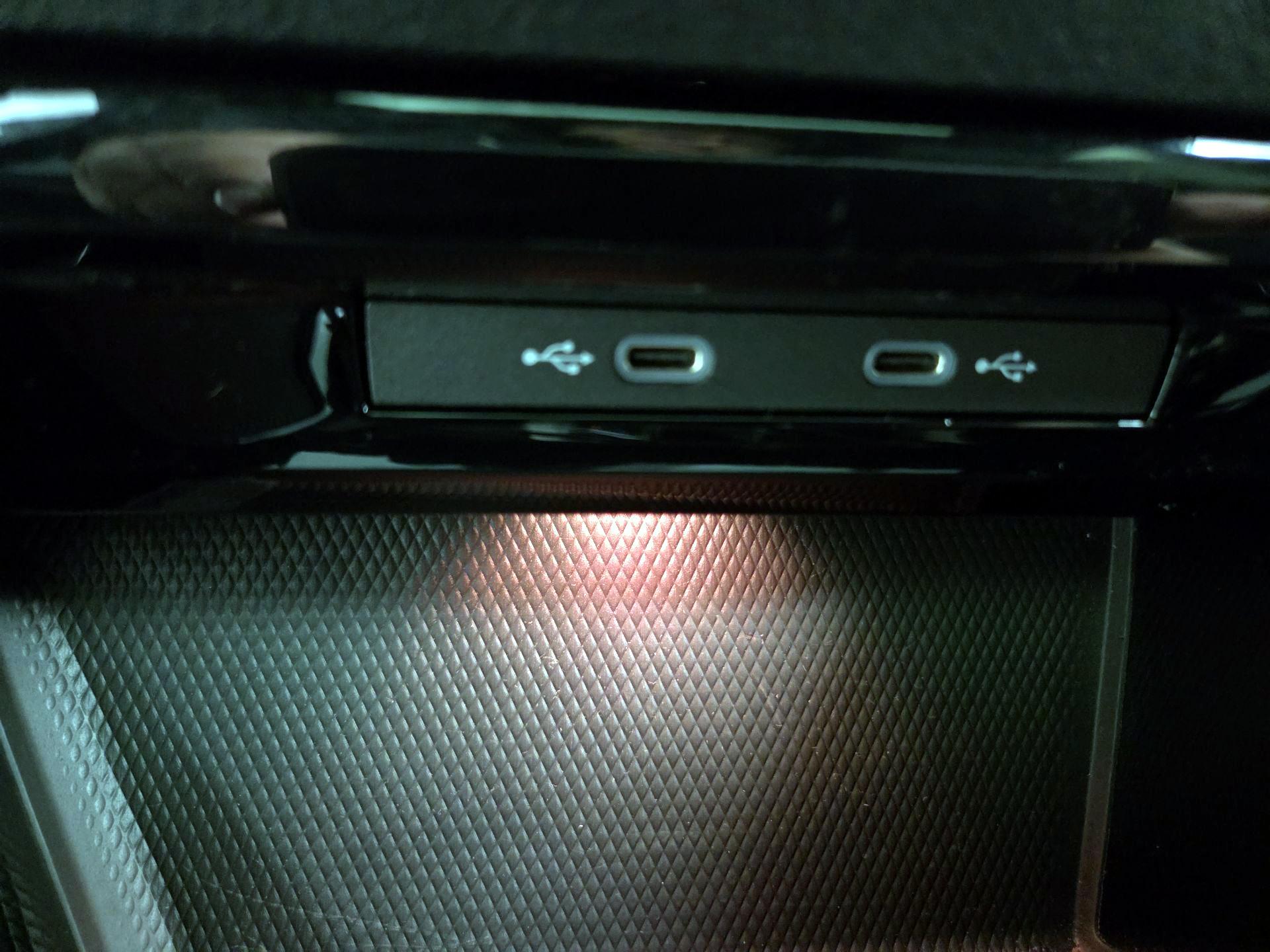 Thumbnail: 2023 Volkswagen Golf - 17