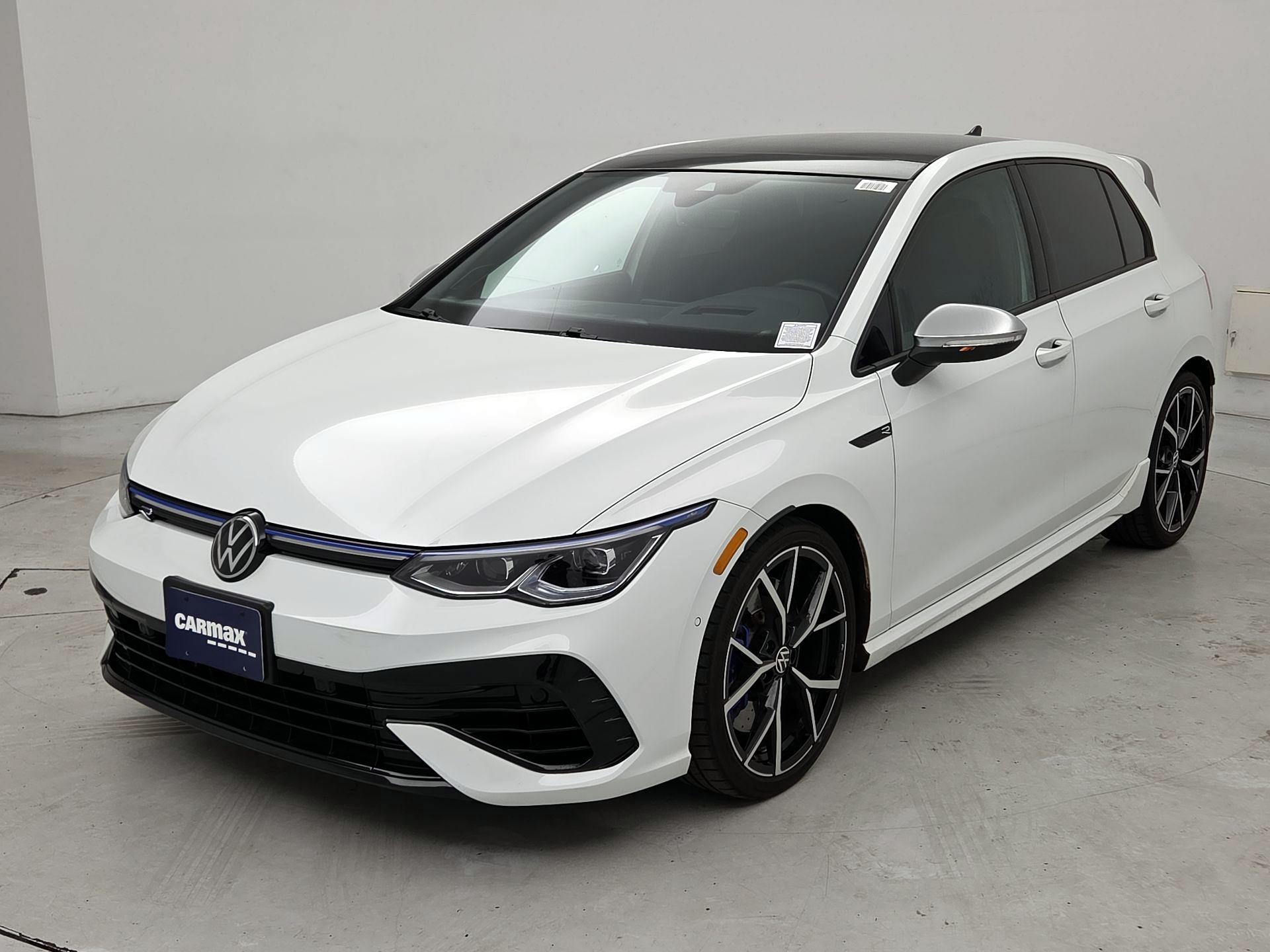 Thumbnail: 2023 Volkswagen Golf - 3