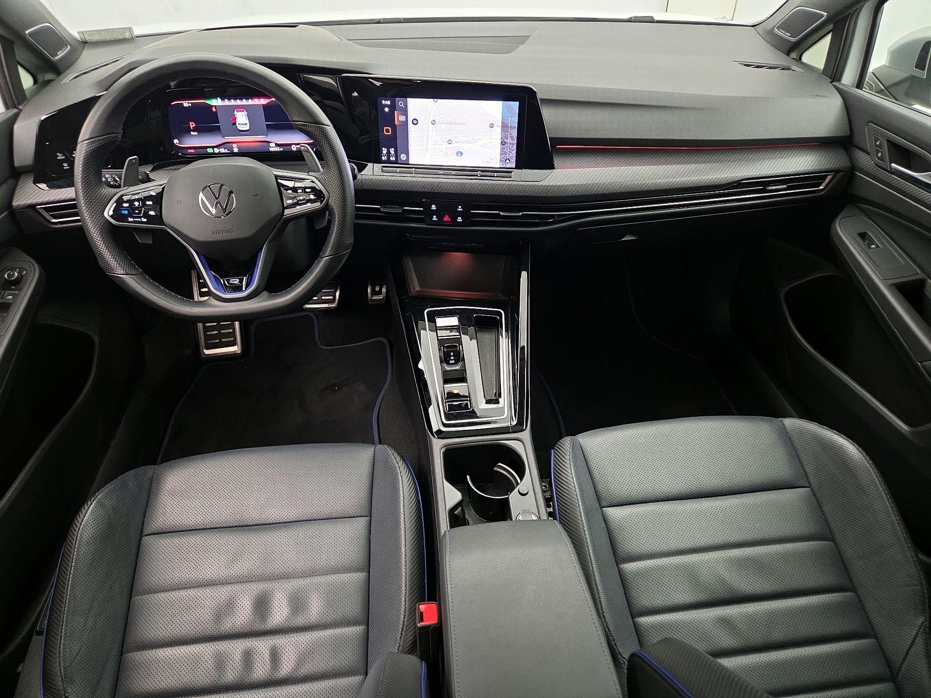 Thumbnail: 2023 Volkswagen Golf - 8