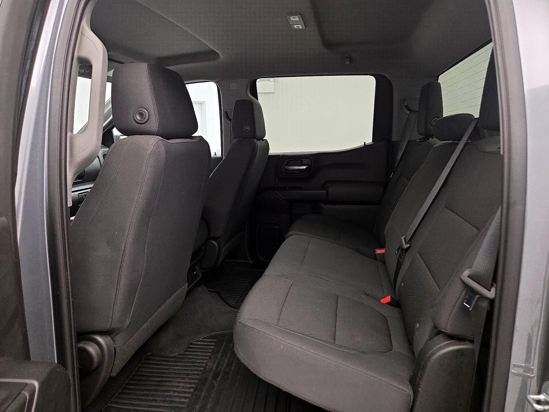 Thumbnail: 2020 Chevrolet Silverado 1500 - 19