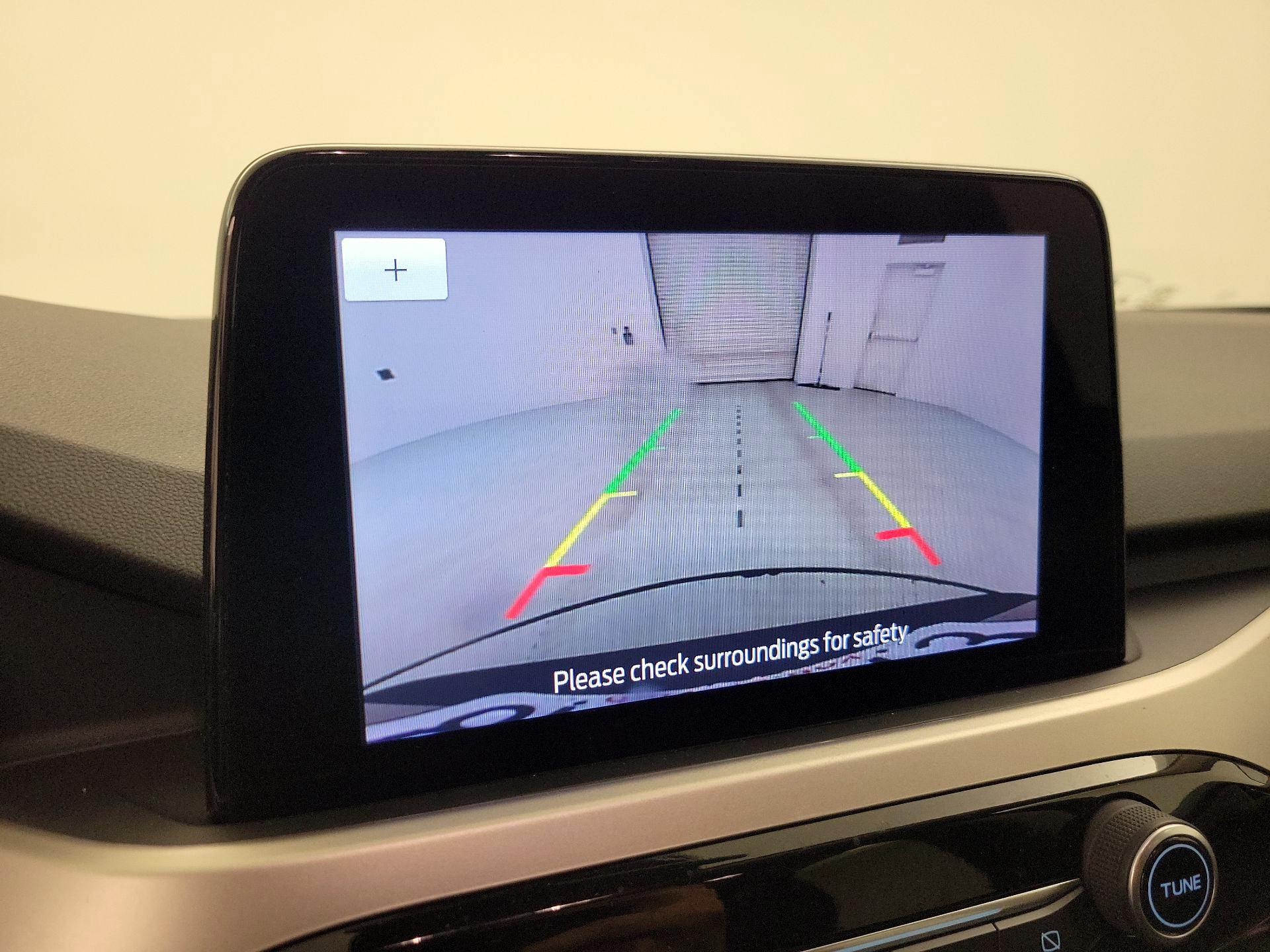 Thumbnail: 2020 Ford Escape - 15