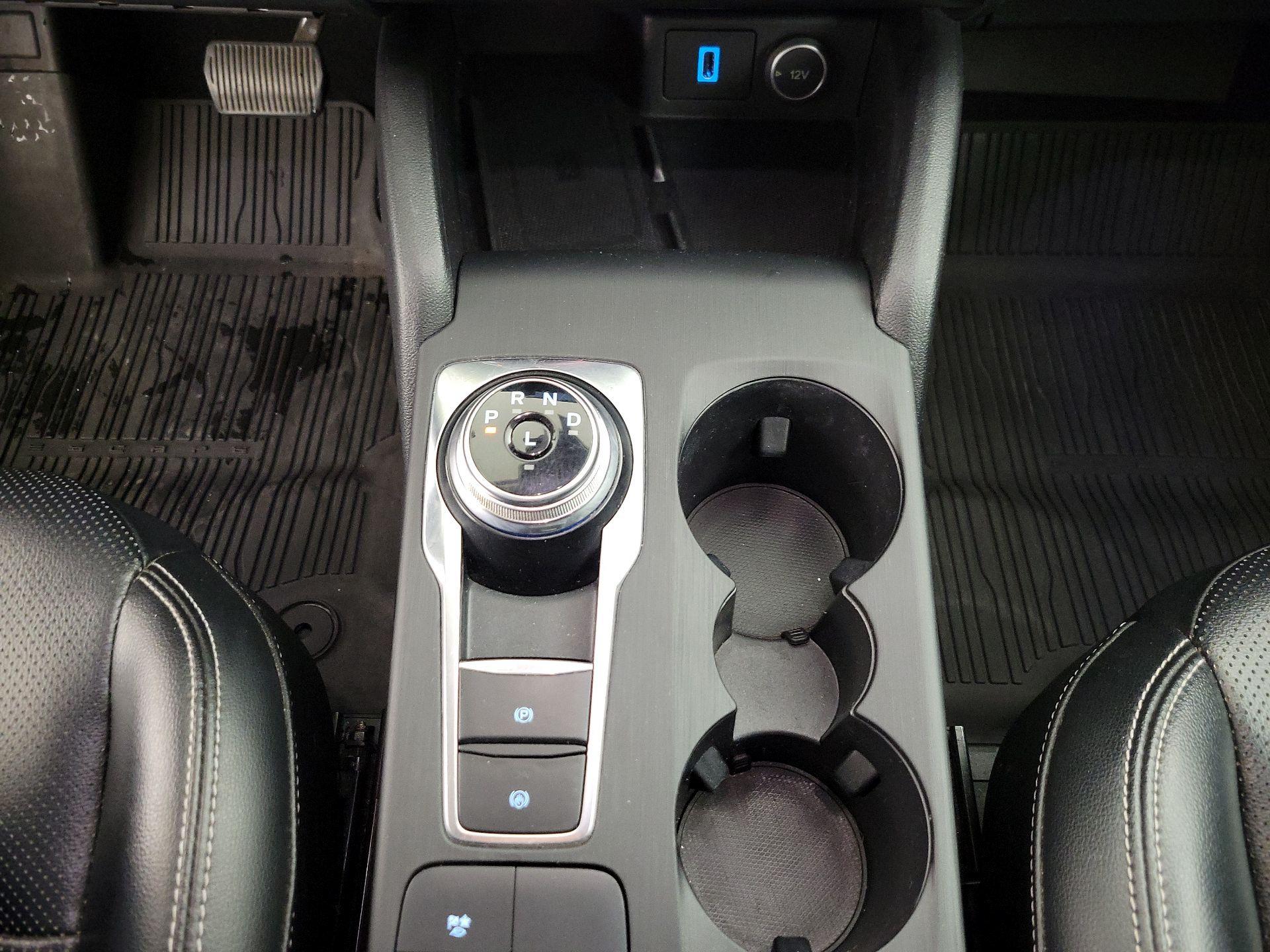 Thumbnail: 2020 Ford Escape - 18