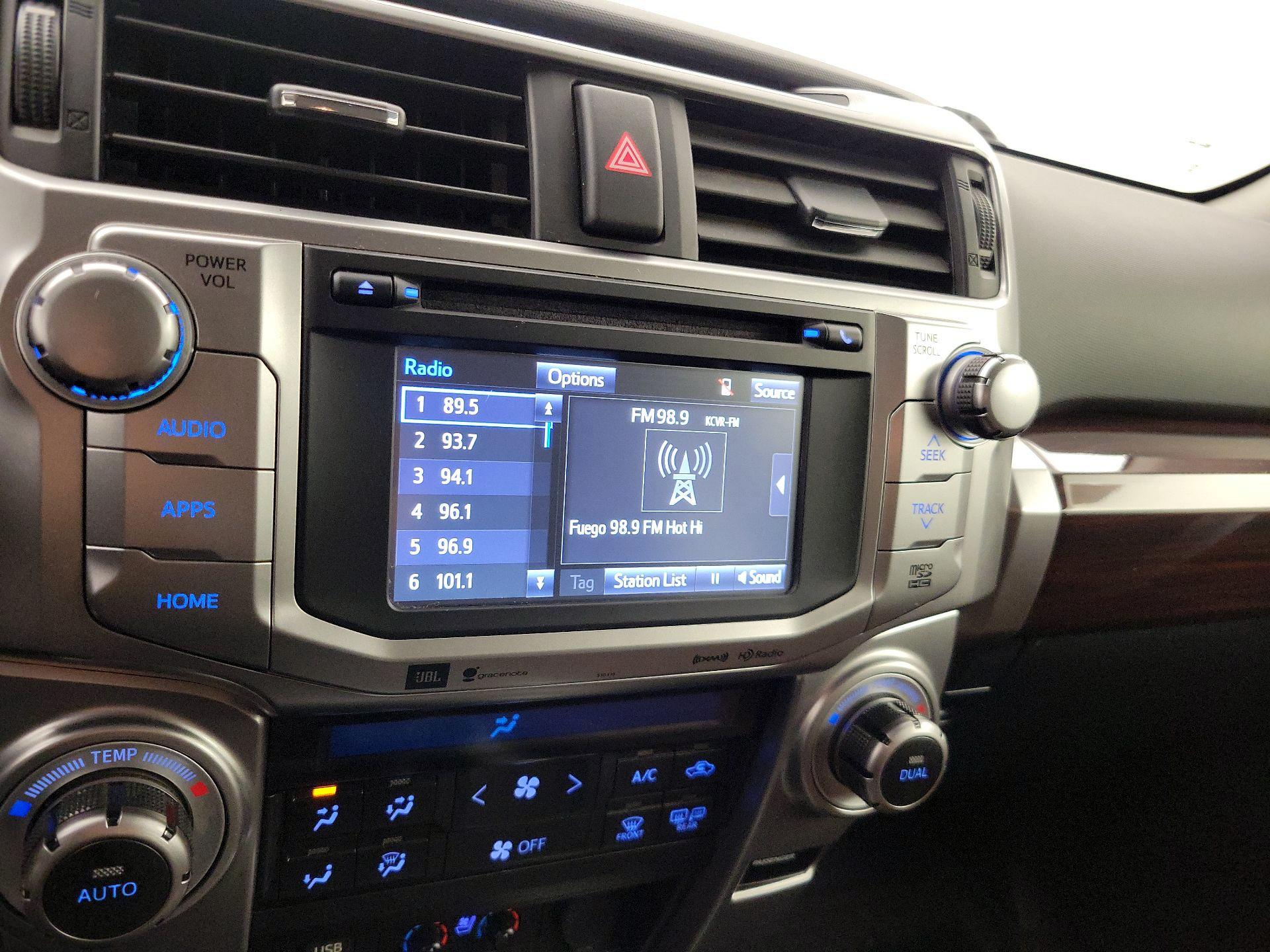 Thumbnail: 2019 Toyota 4Runner - 15