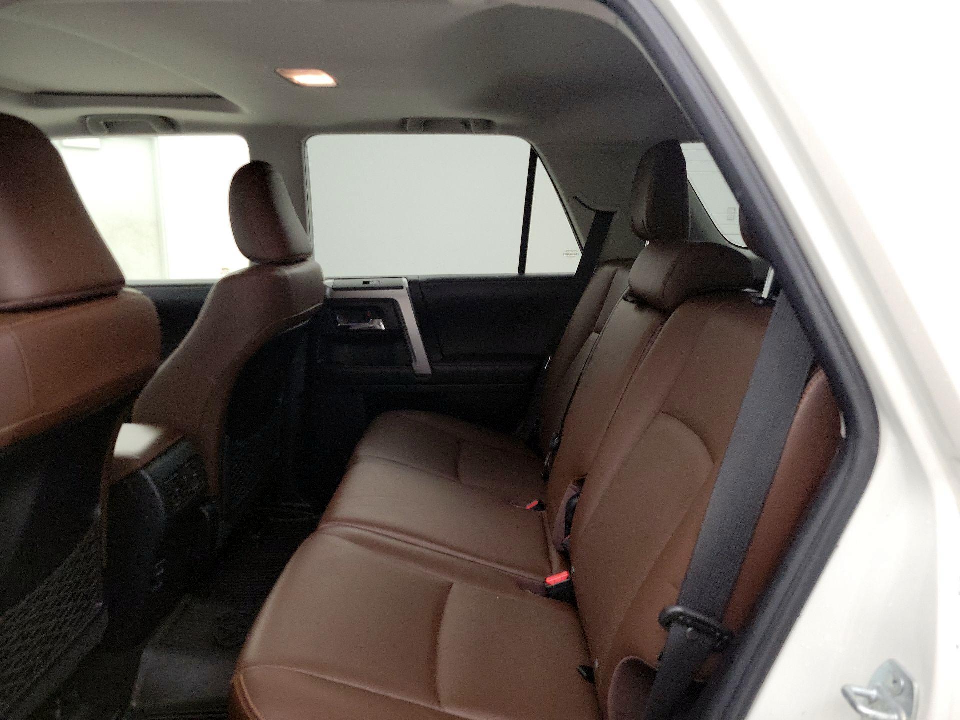 Thumbnail: 2019 Toyota 4Runner - 20