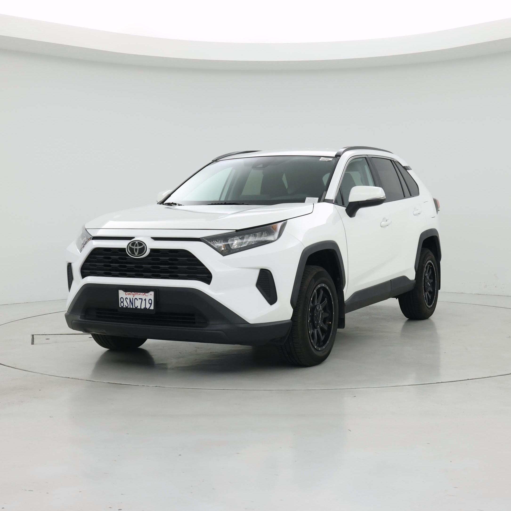 Thumbnail: 2020 Toyota RAV4 - 4