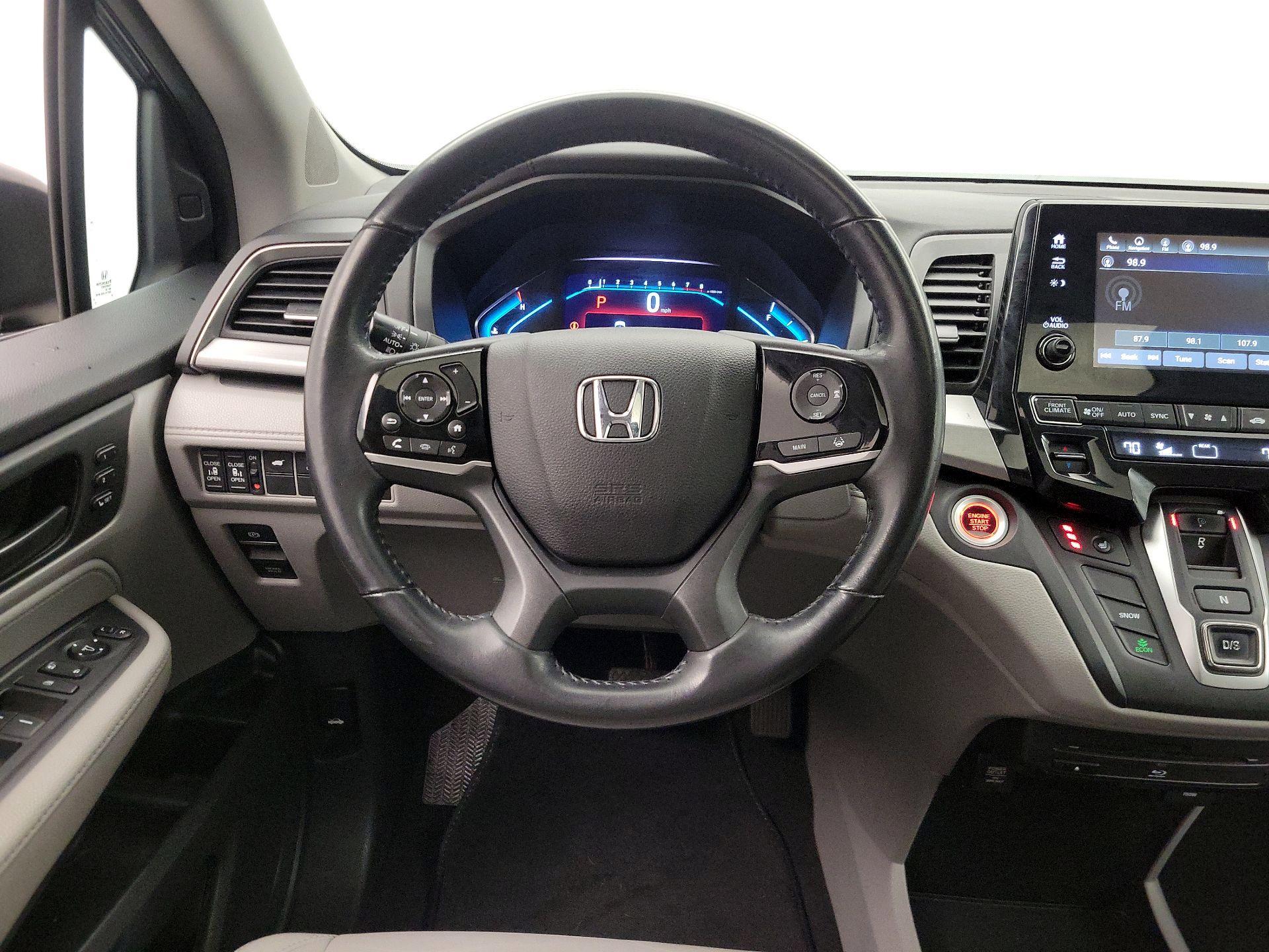 Thumbnail: 2019 Honda Odyssey - 10
