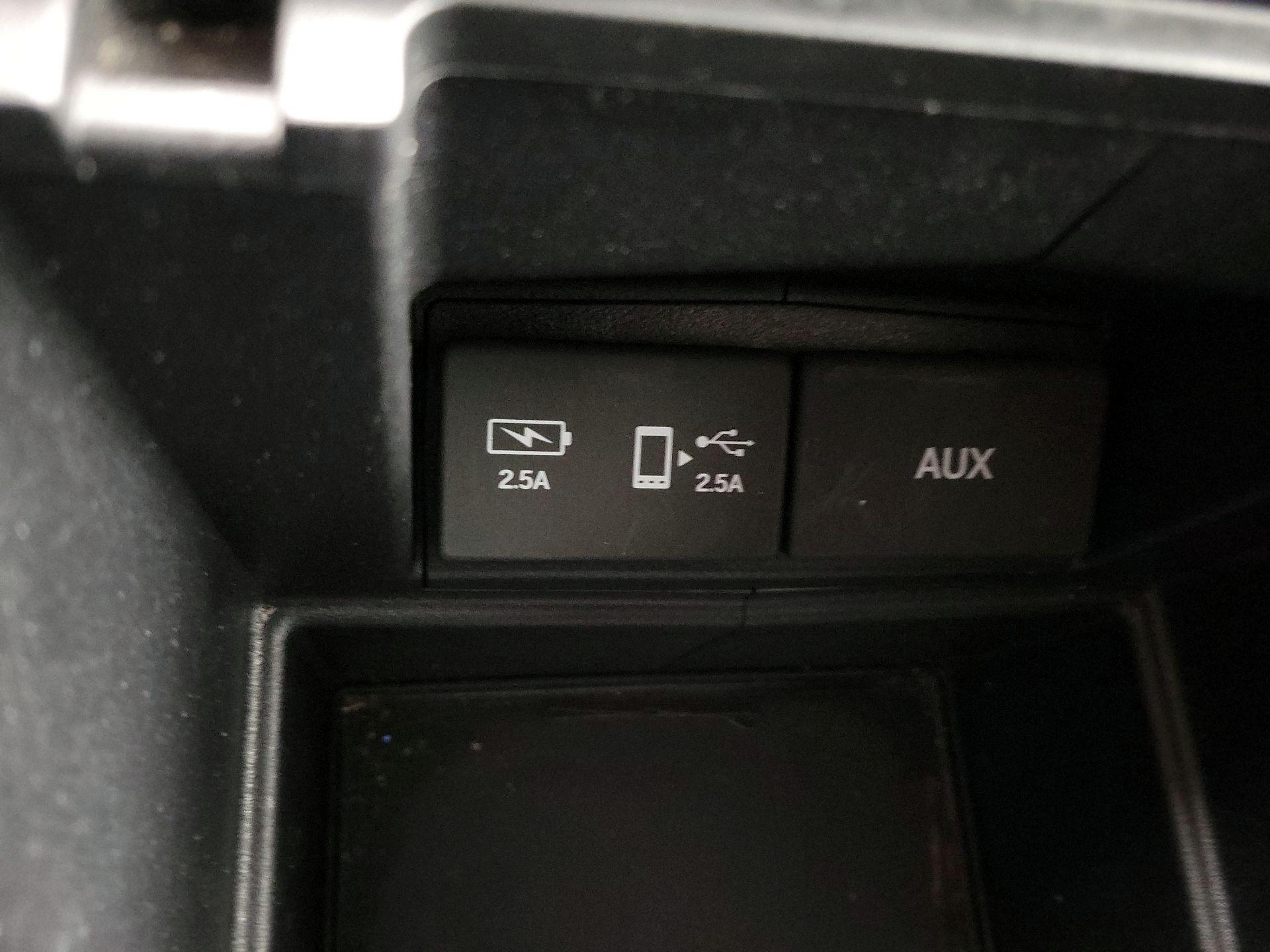 Thumbnail: 2019 Honda Odyssey - 18