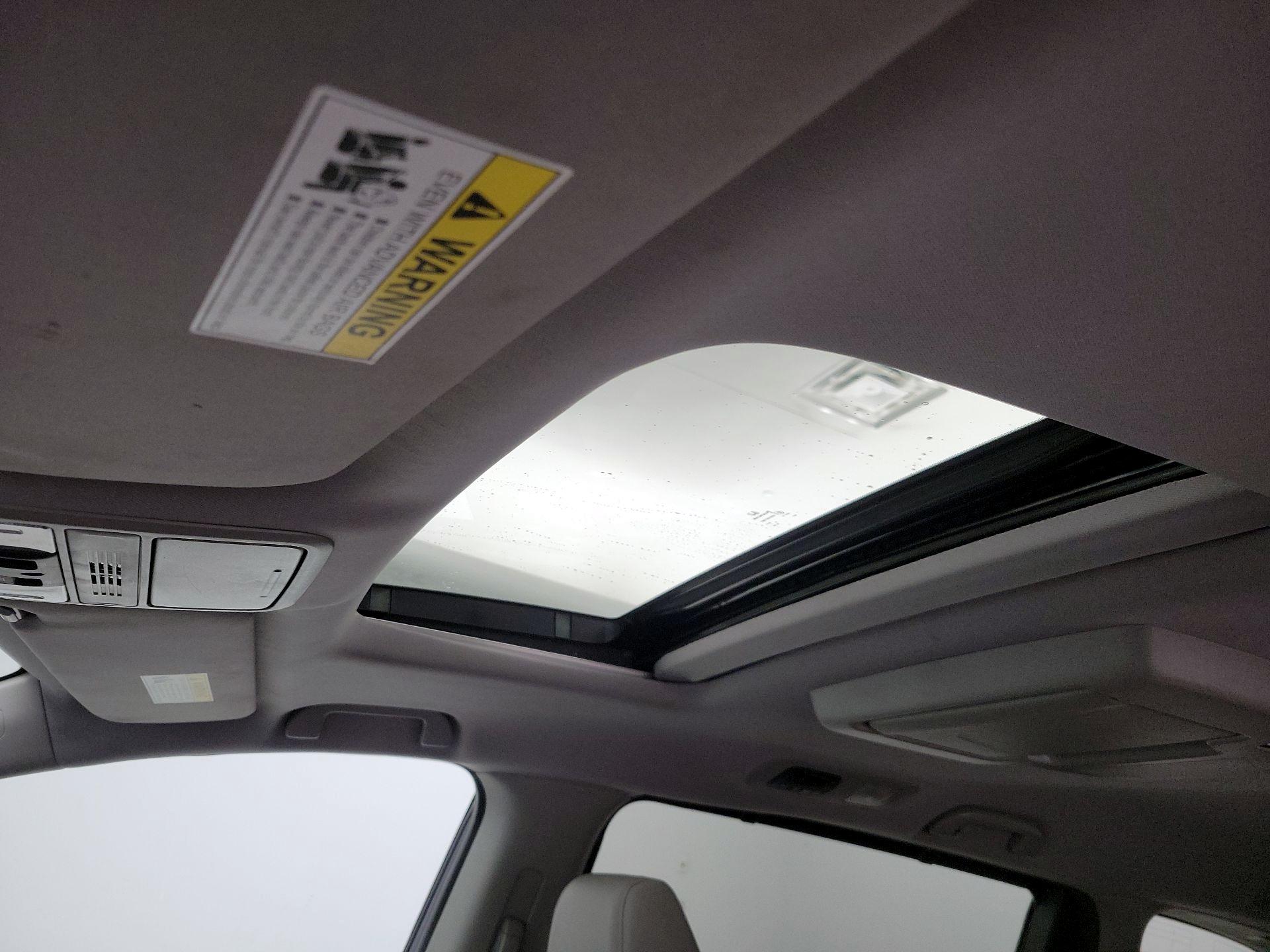 Thumbnail: 2019 Honda Odyssey - 19