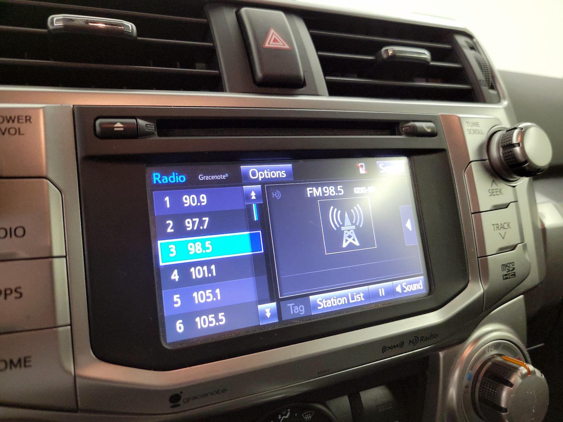 Thumbnail: 2019 Toyota 4Runner - 16