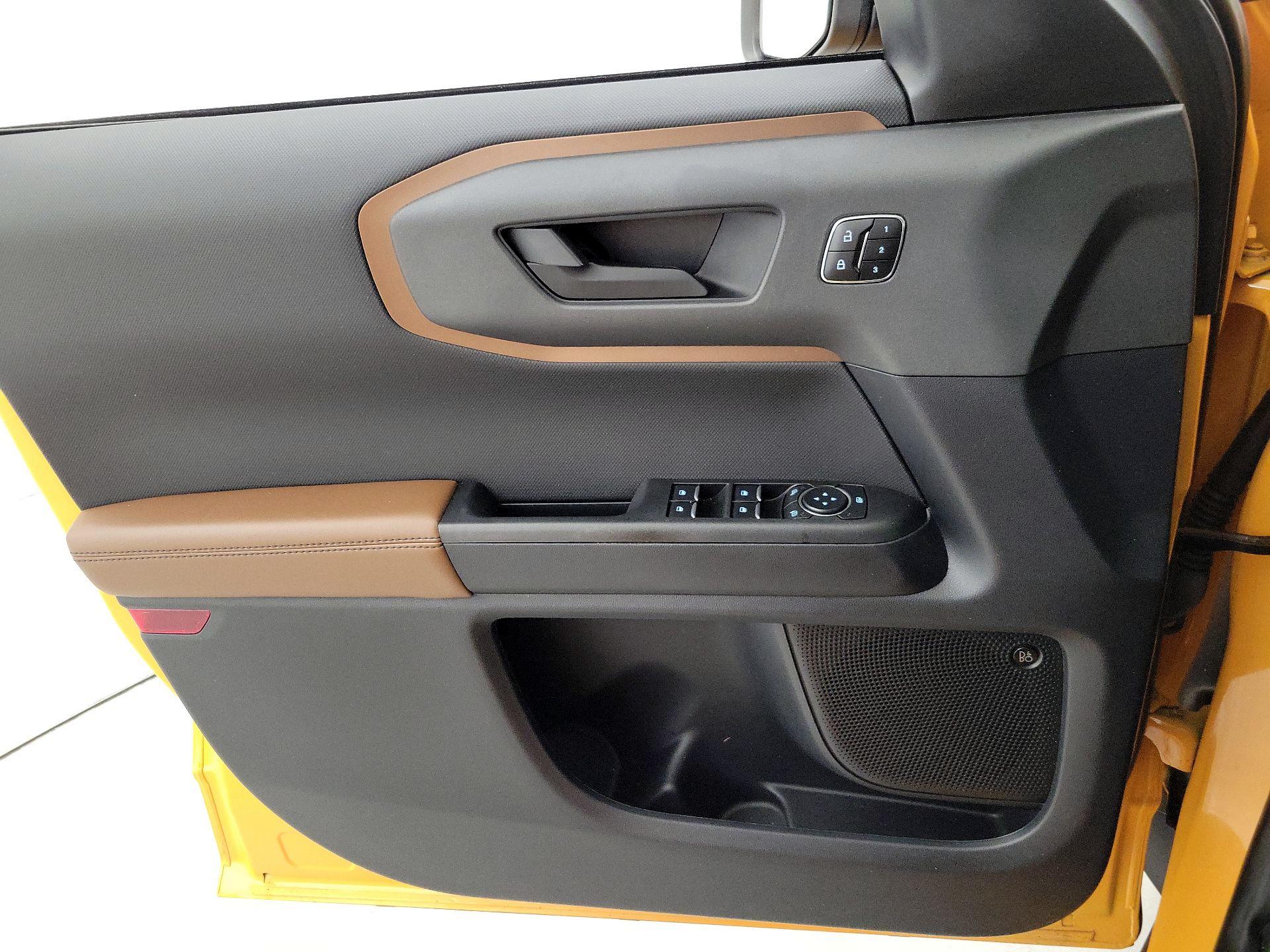 Thumbnail: 2023 Ford Bronco Sport - 12