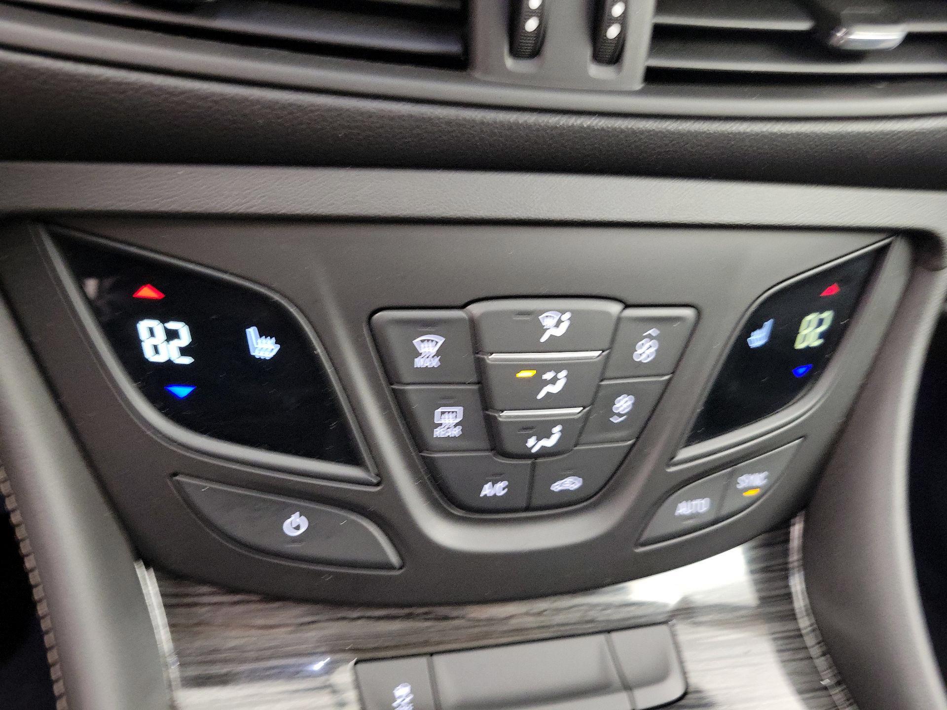 Thumbnail: 2018 Buick Envision - 16