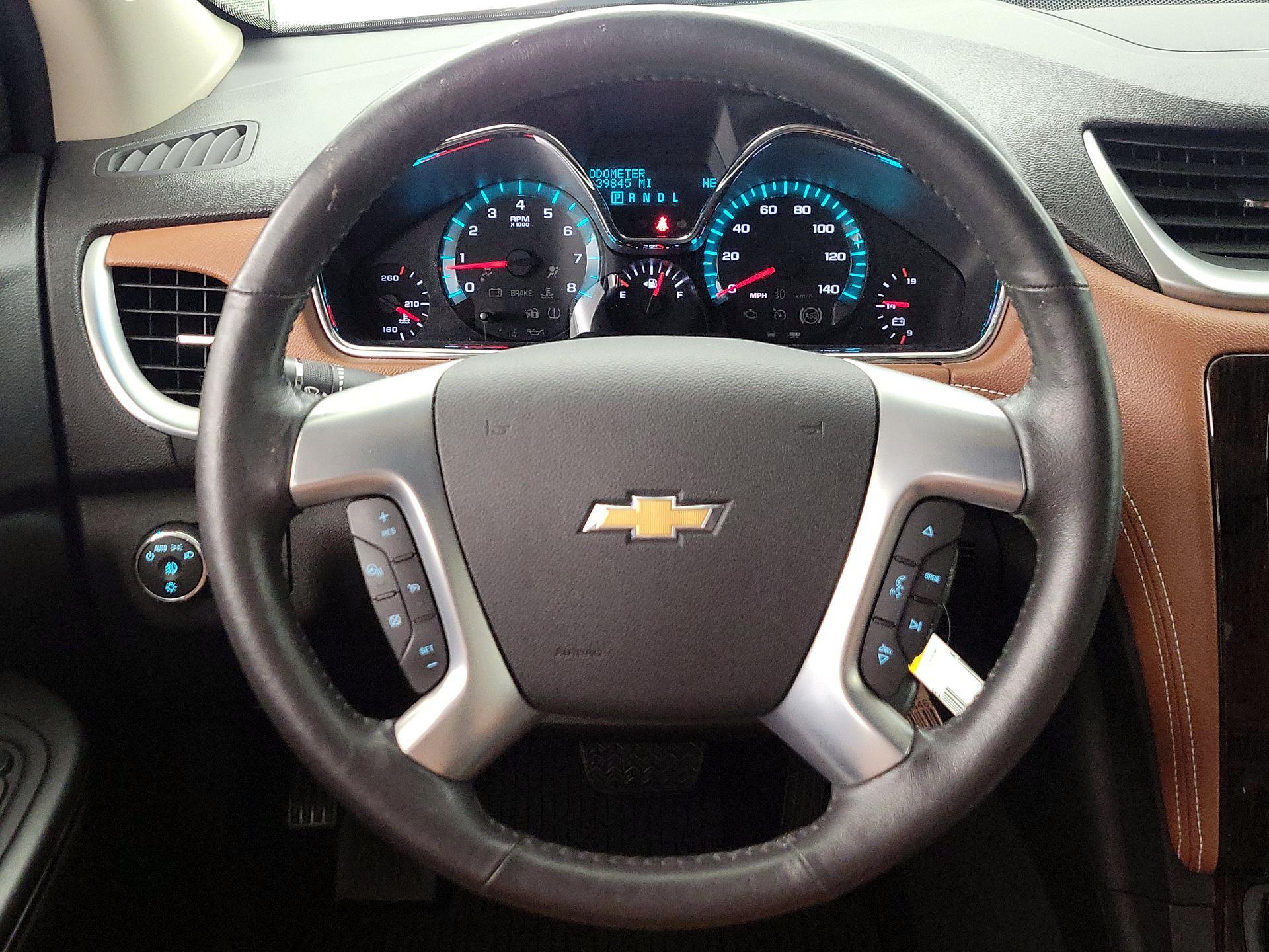 Thumbnail: 2015 Chevrolet Traverse - 10
