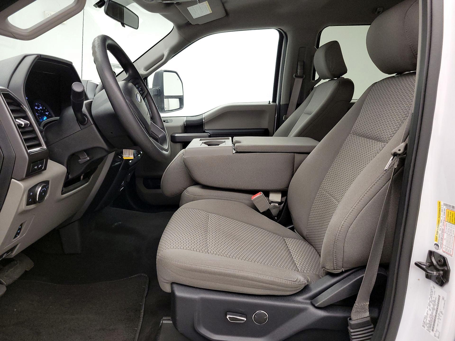 Thumbnail: 2018 Ford F-350 - 11