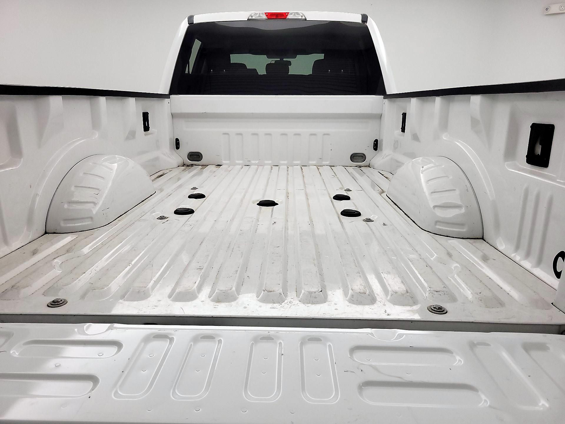 Thumbnail: 2018 Ford F-350 - 20