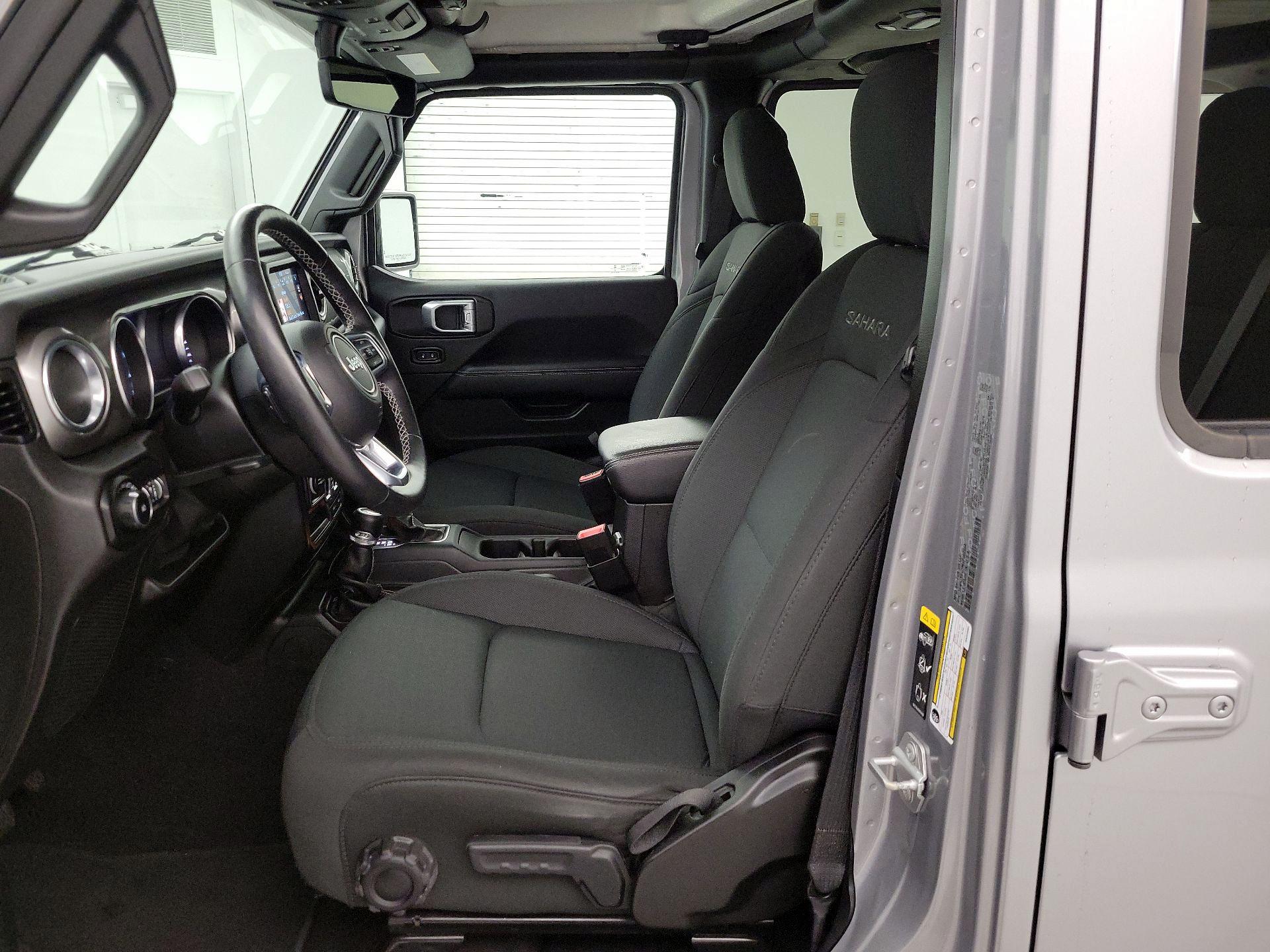 Thumbnail: 2021 Jeep Wrangler - 11