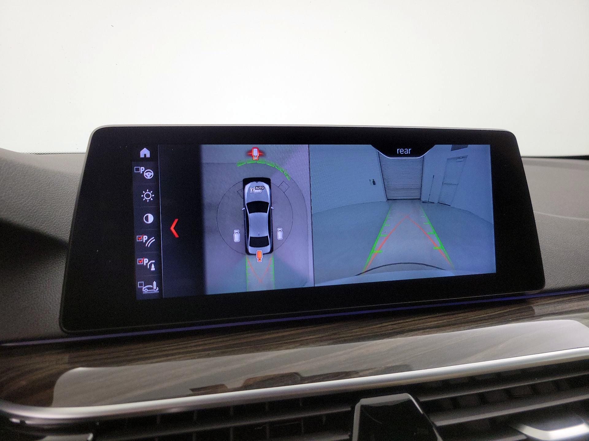 Thumbnail: 2018 BMW 5 Series - 15