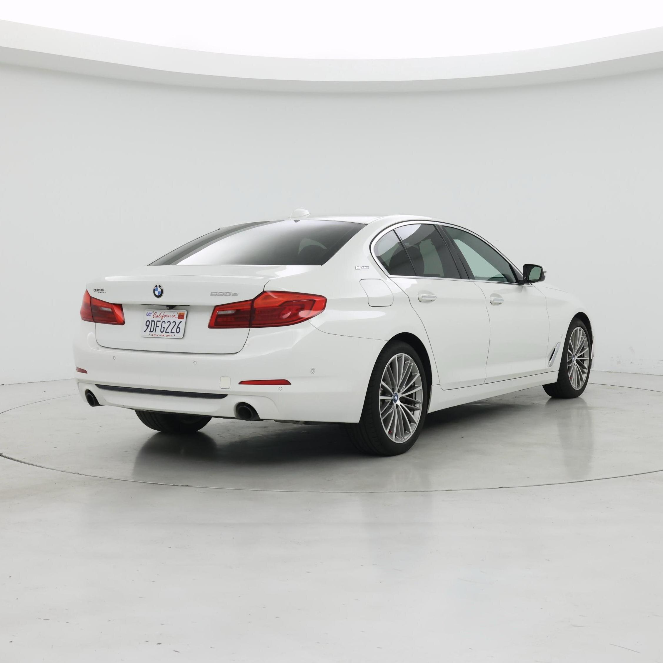 Thumbnail: 2018 BMW 5 Series - 8