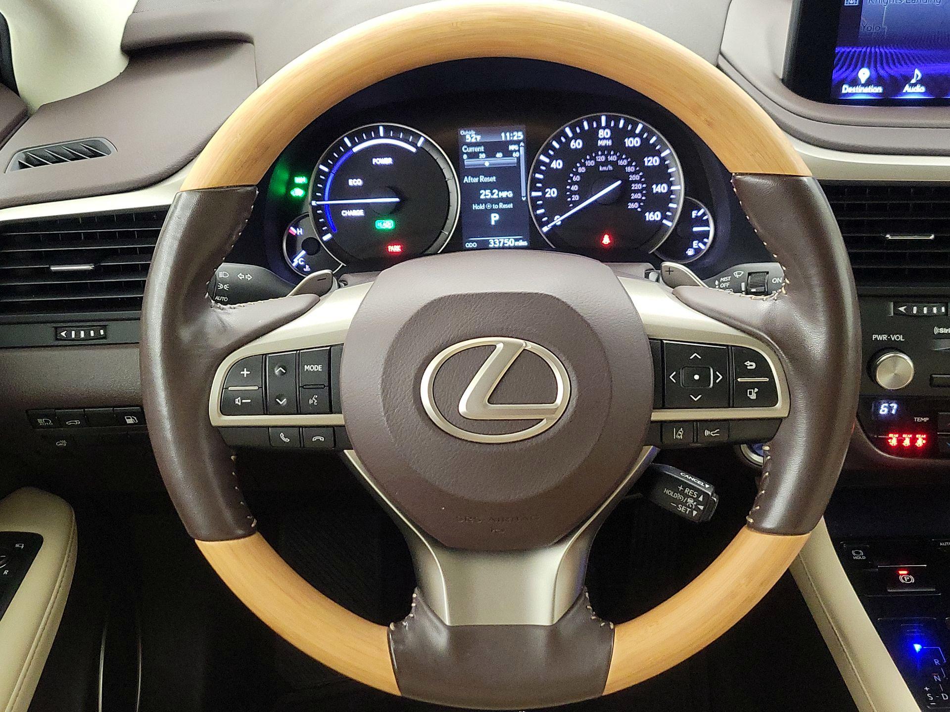 Thumbnail: 2020 Lexus RX - 10