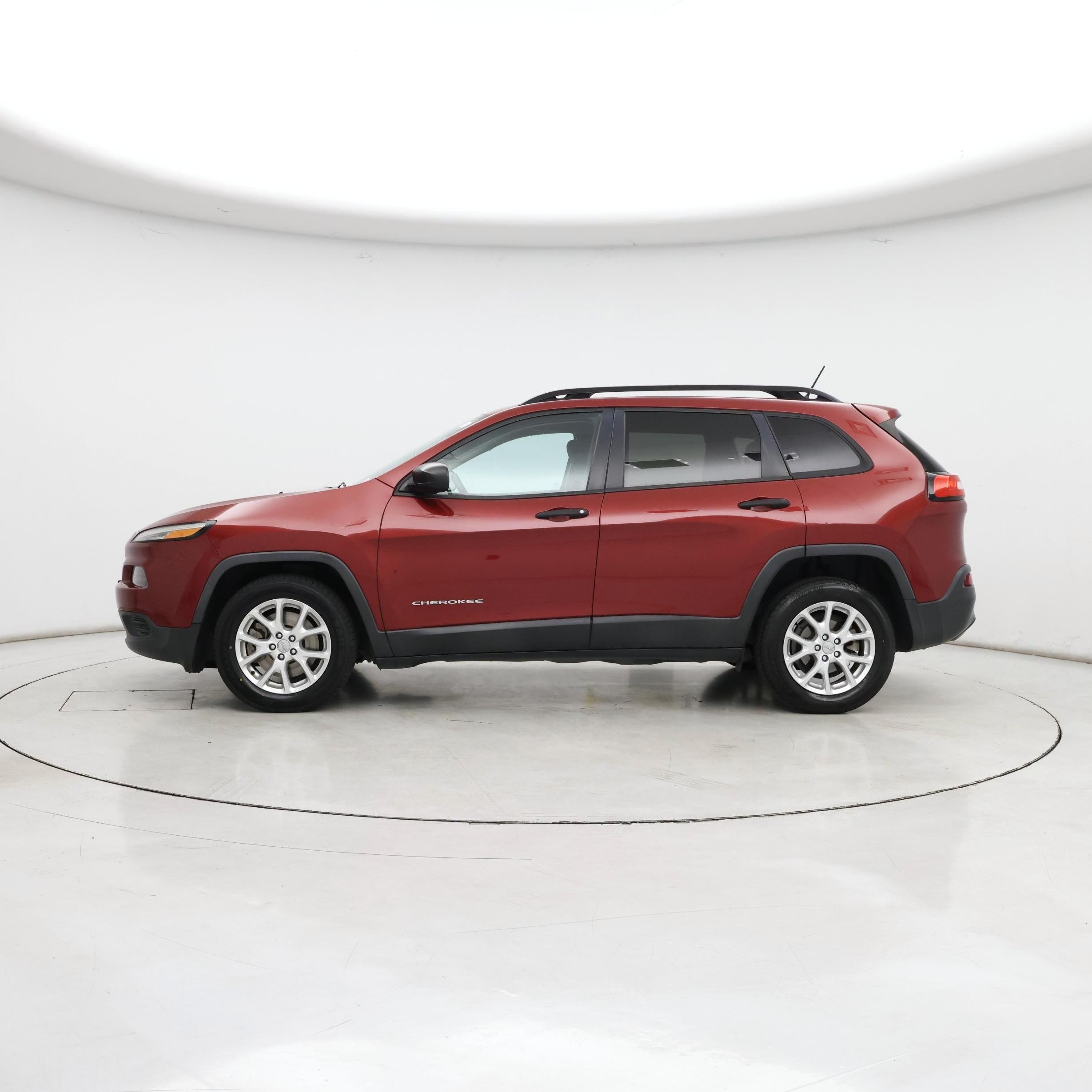 Thumbnail: 2016 Jeep Cherokee - 3