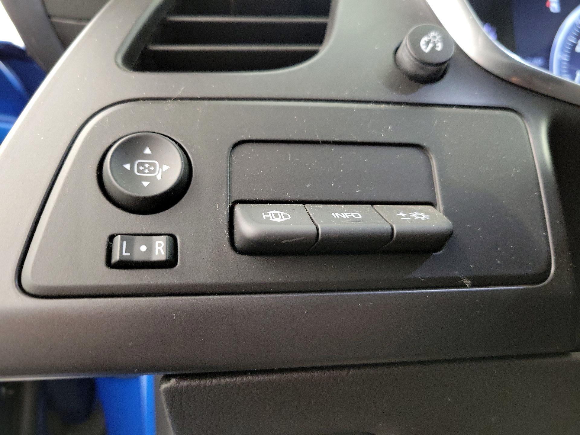 Thumbnail: 2015 Chevrolet Corvette - 13