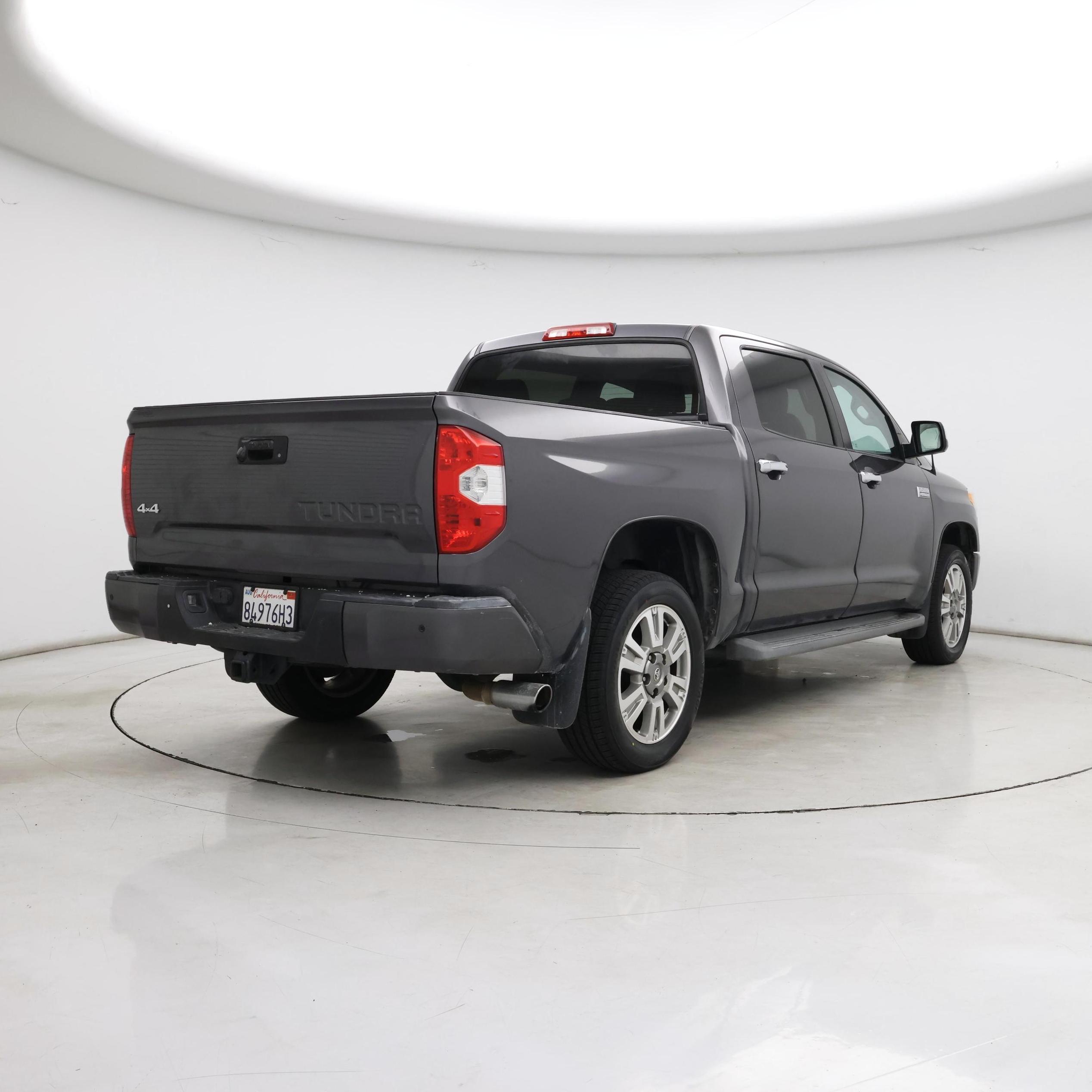 Thumbnail: 2017 Toyota Tundra - 8