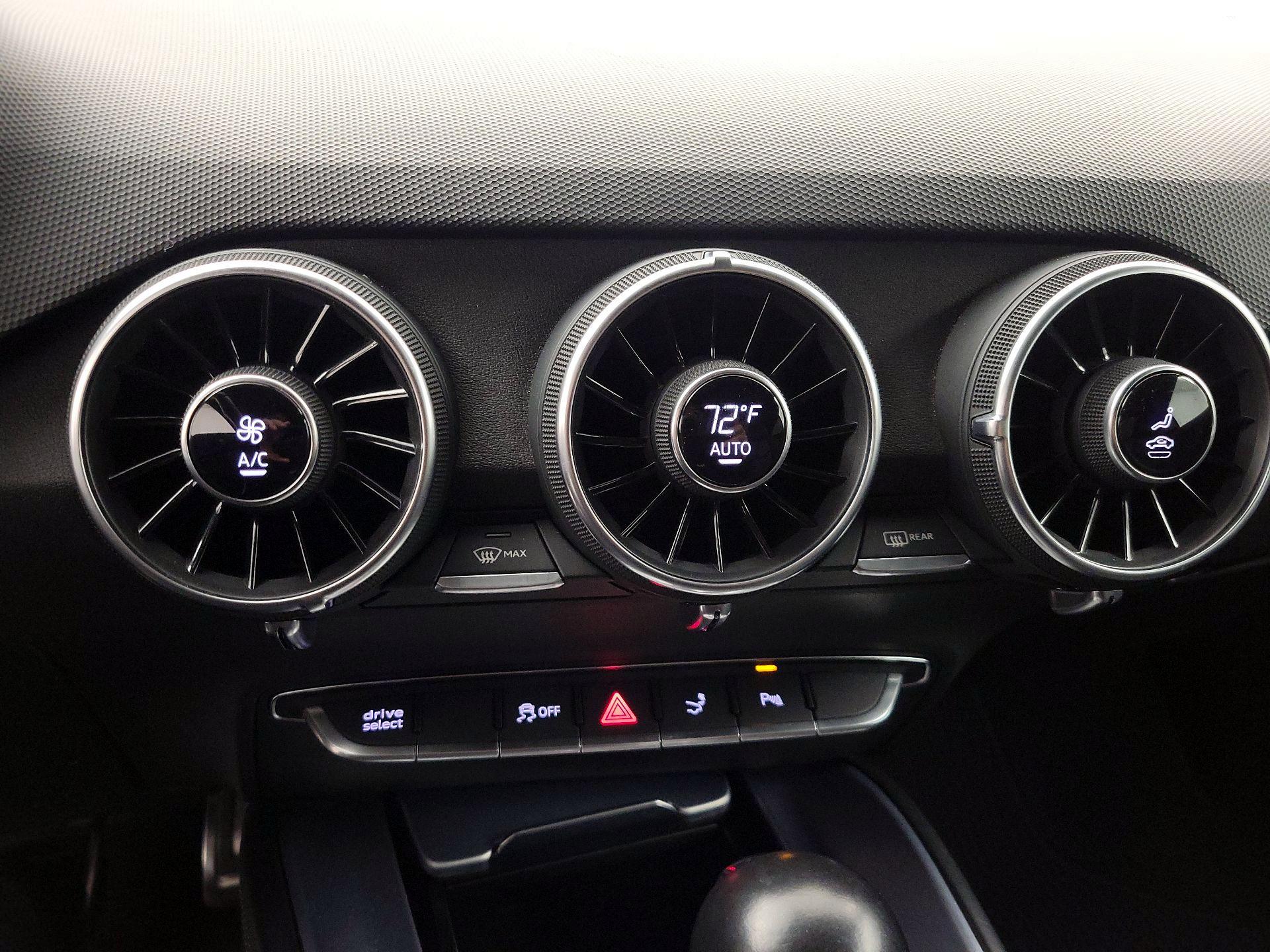 Thumbnail: 2017 Audi TTS - 16