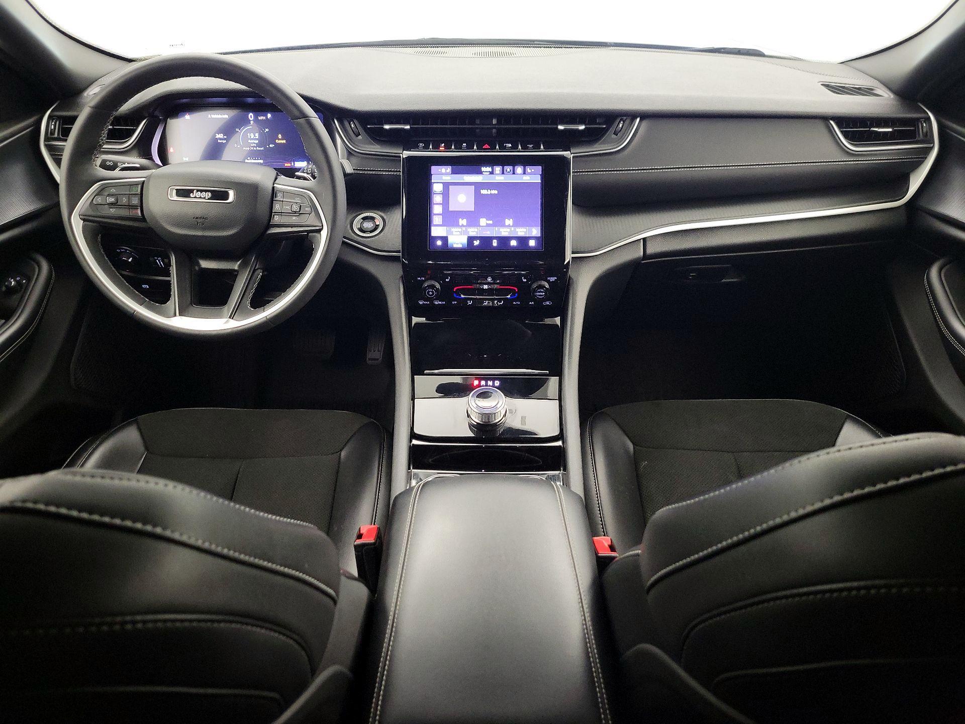 Thumbnail: 2023 Jeep Grand Cherokee - 9