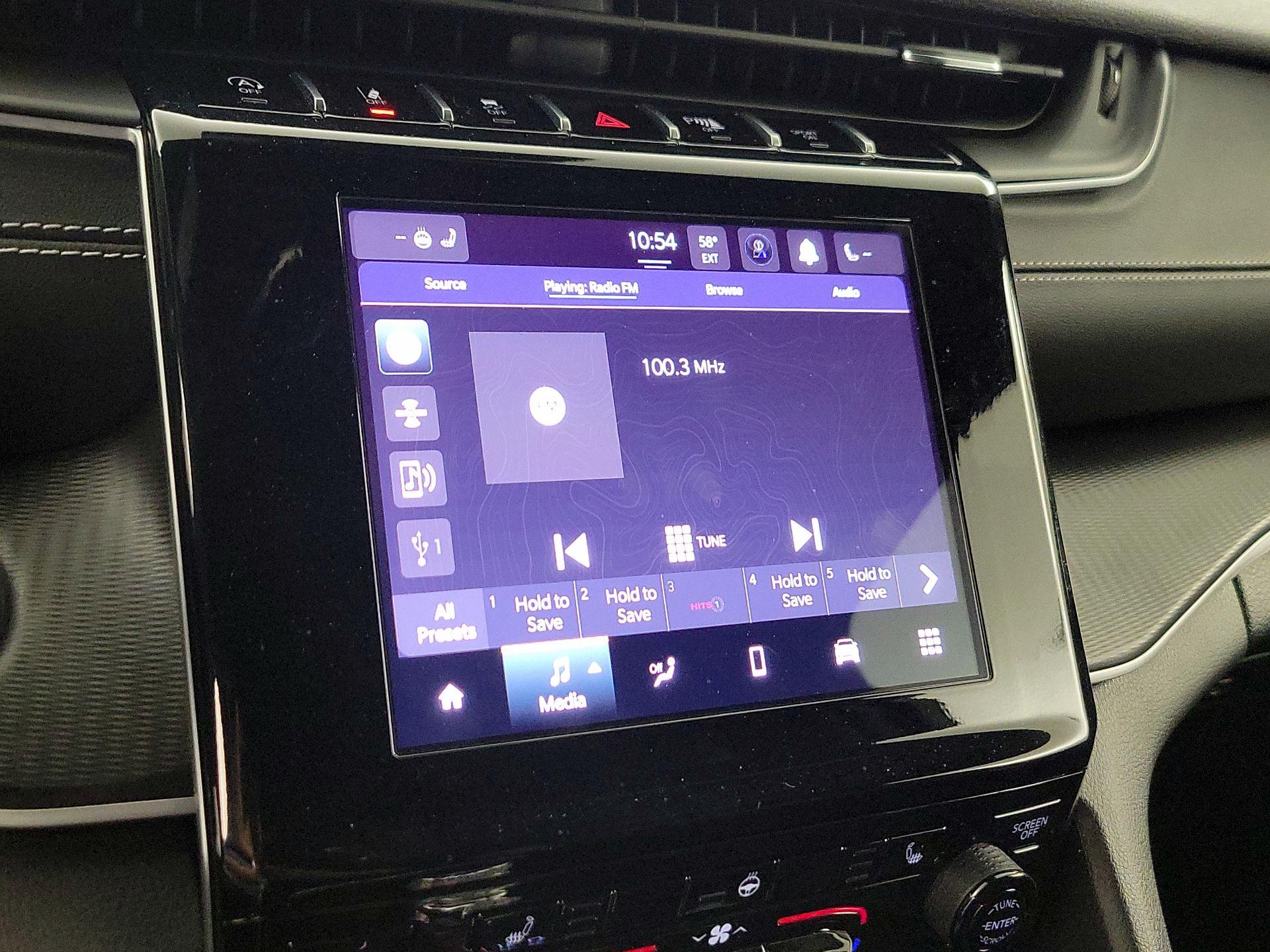 Thumbnail: 2023 Jeep Grand Cherokee - 14