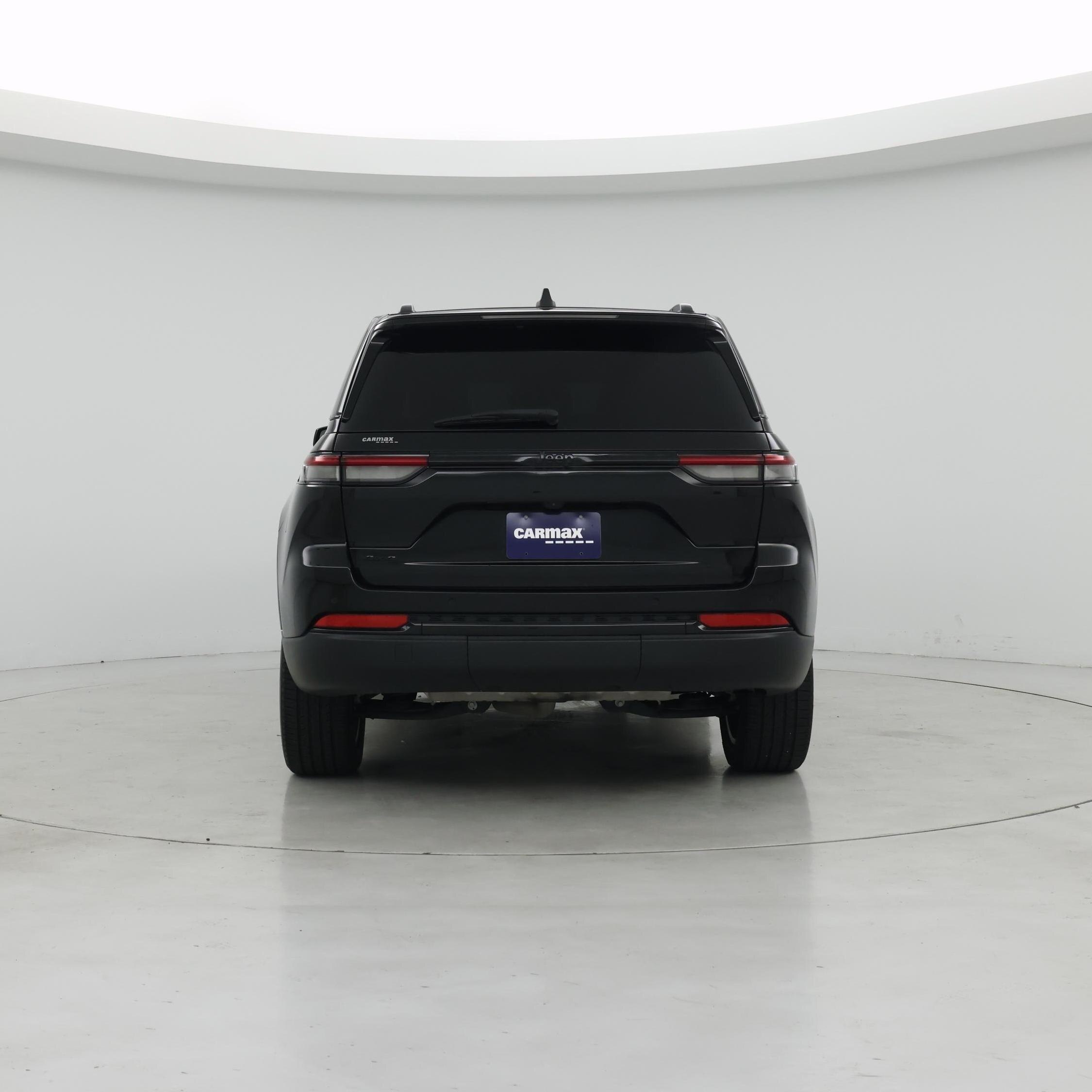 Thumbnail: 2023 Jeep Grand Cherokee - 6