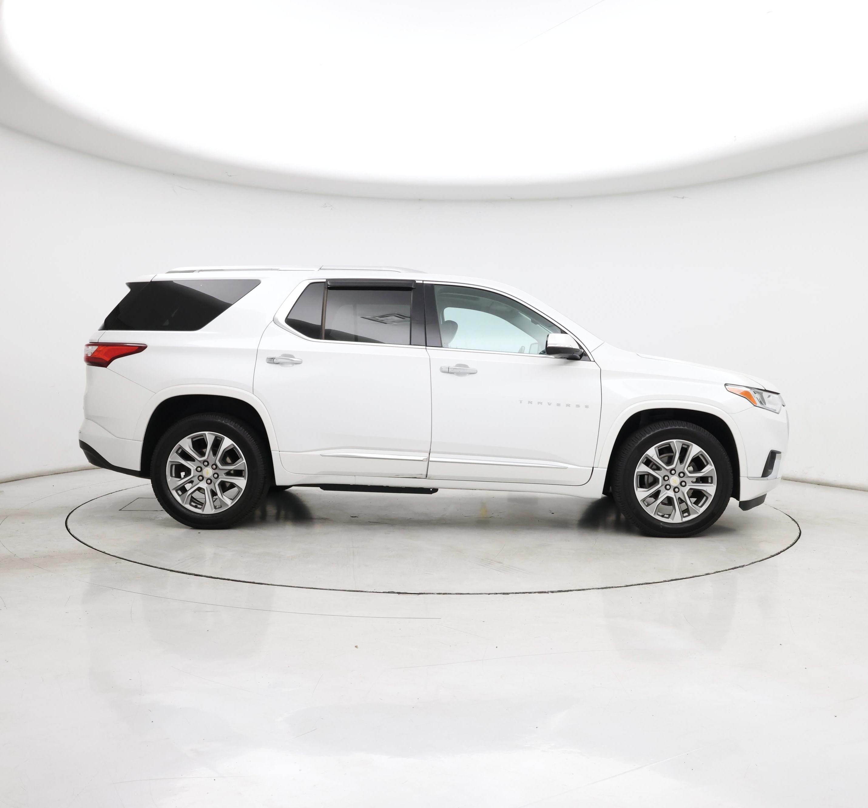 Thumbnail: 2018 Chevrolet Traverse - 7