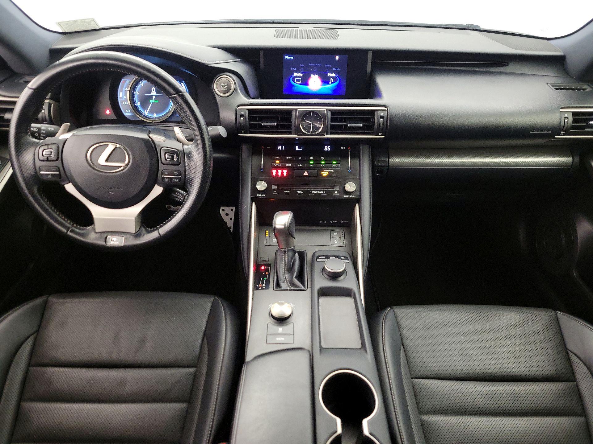 Thumbnail: 2017 Lexus IS - 9