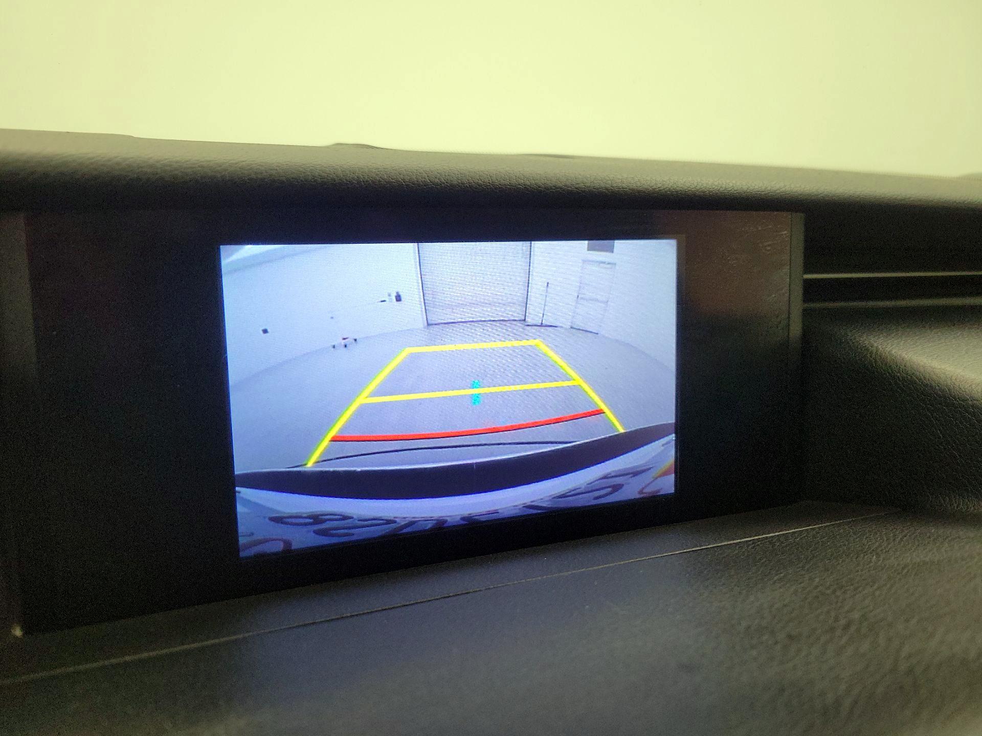 Thumbnail: 2017 Lexus IS - 14