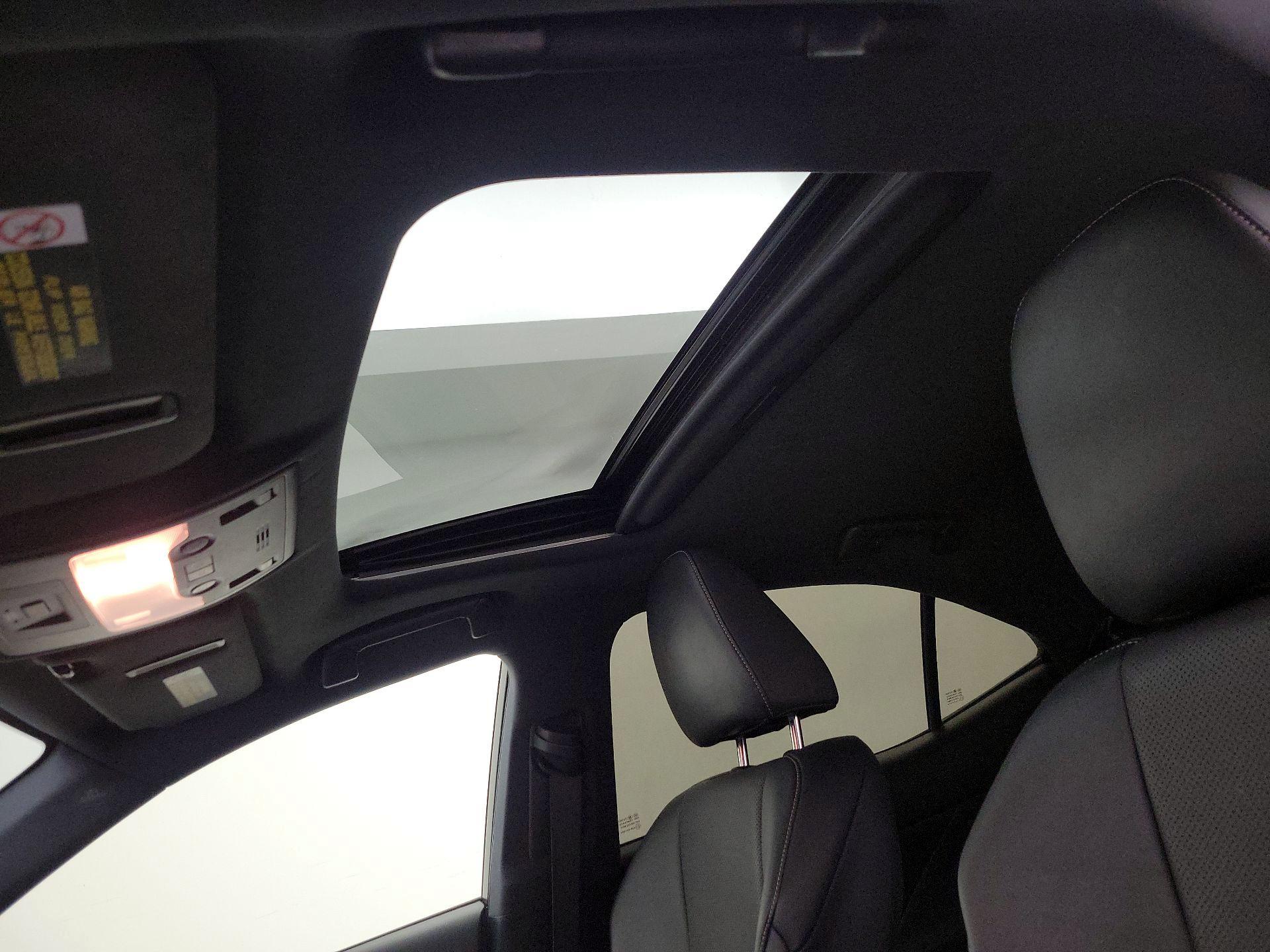 Thumbnail: 2017 Lexus IS - 19